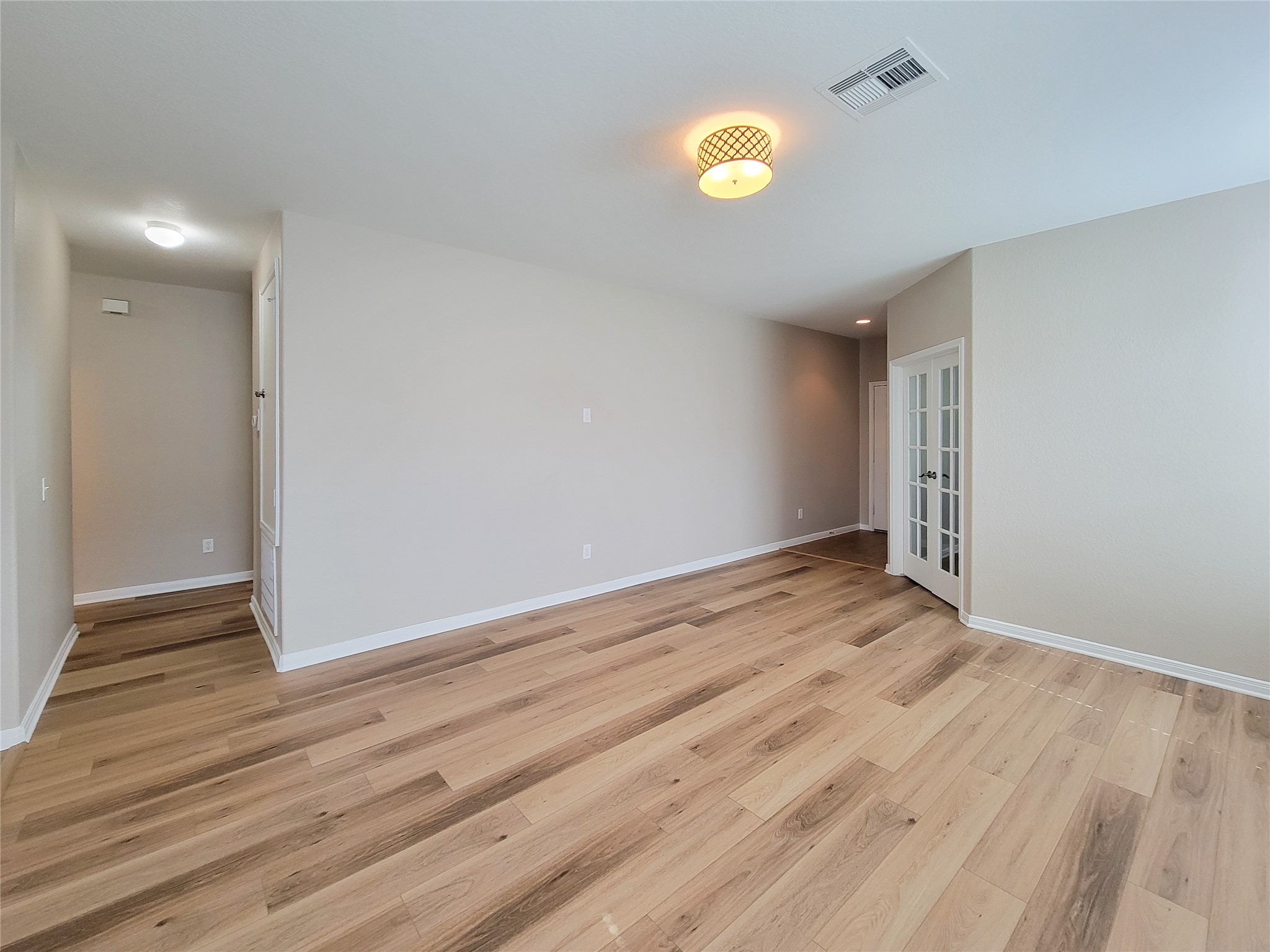 6535 Dayridge Lane Property Photo 15