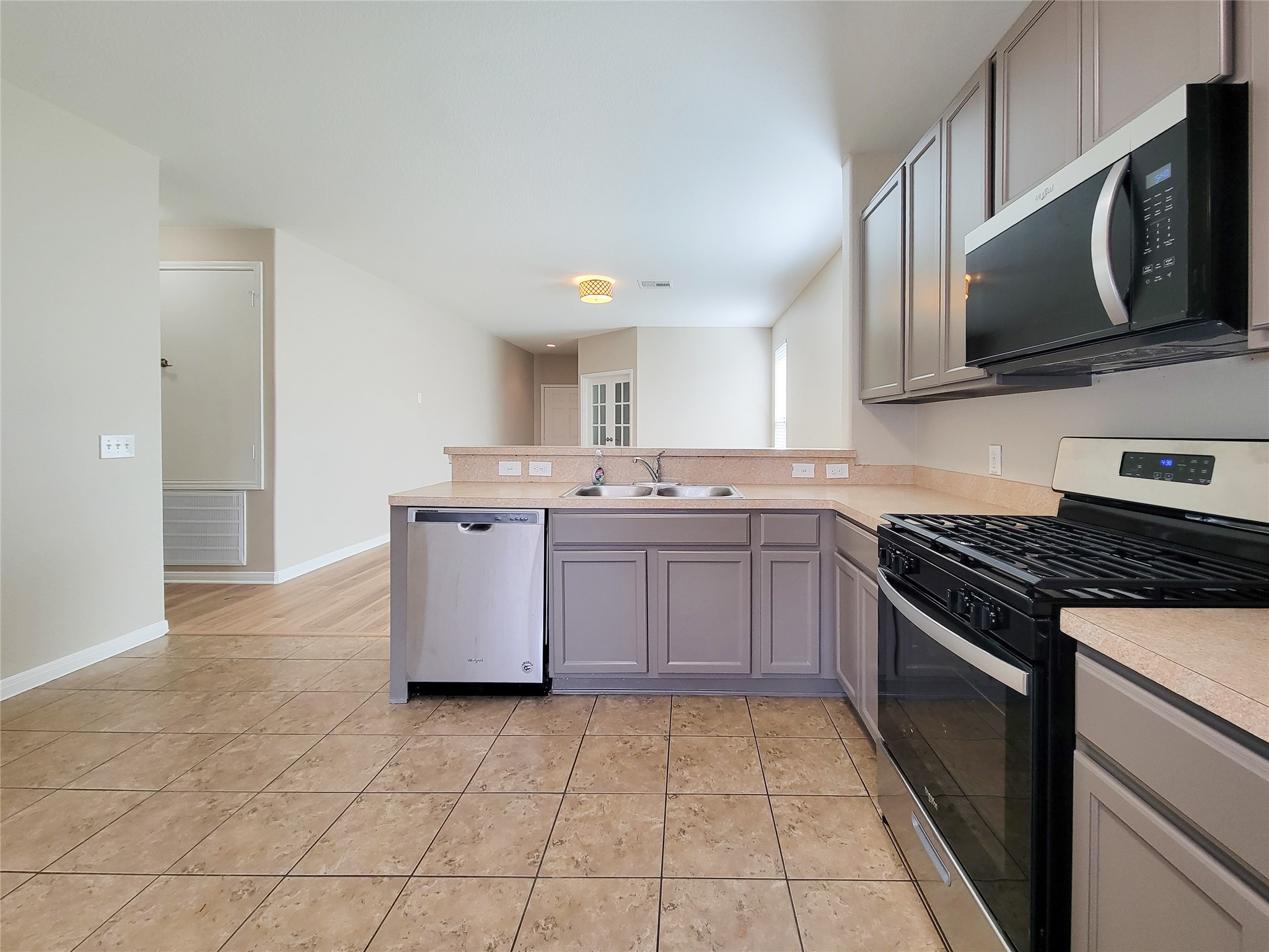 6535 Dayridge Lane Property Photo 20