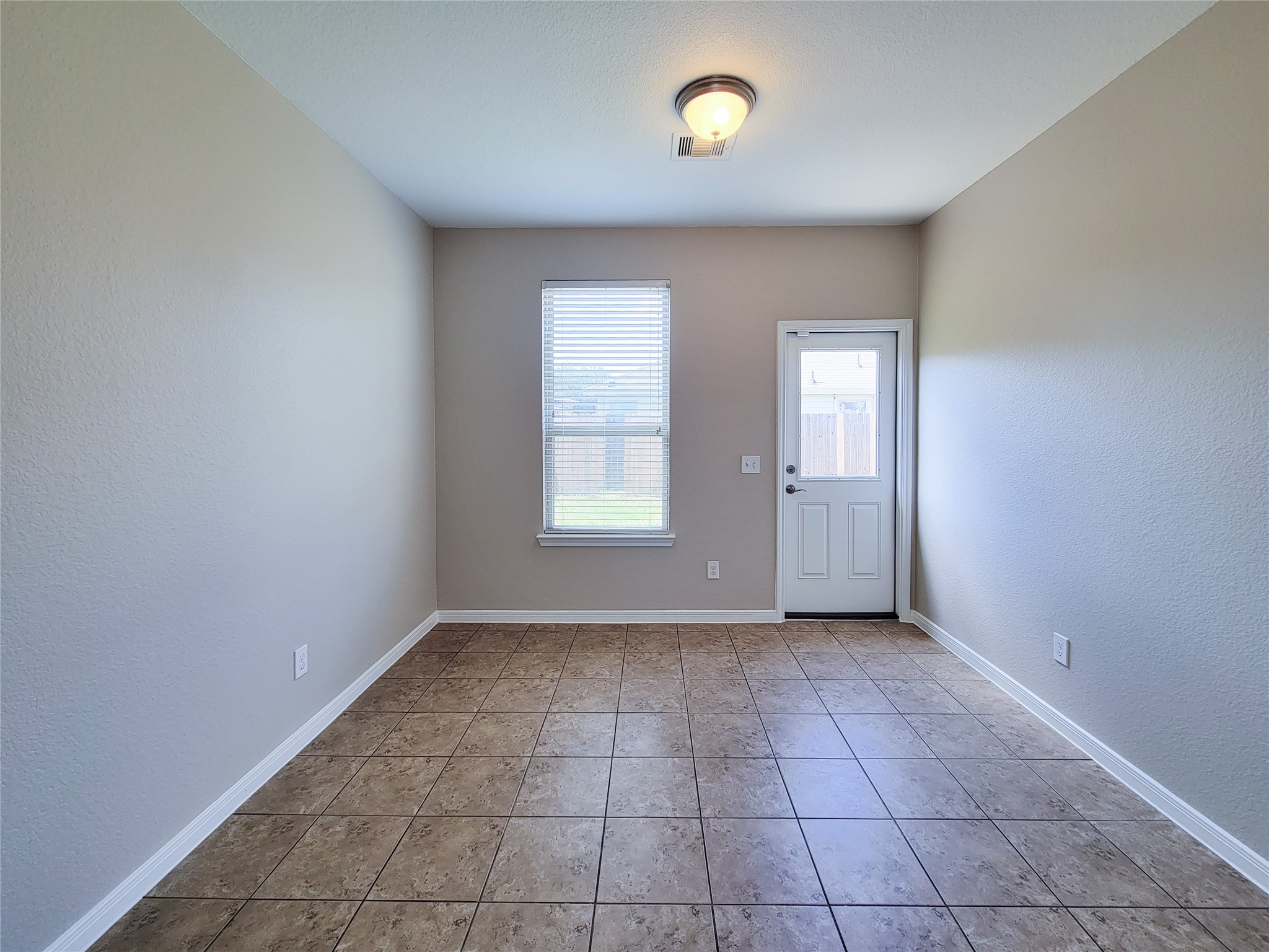 6535 Dayridge Lane Property Photo 22
