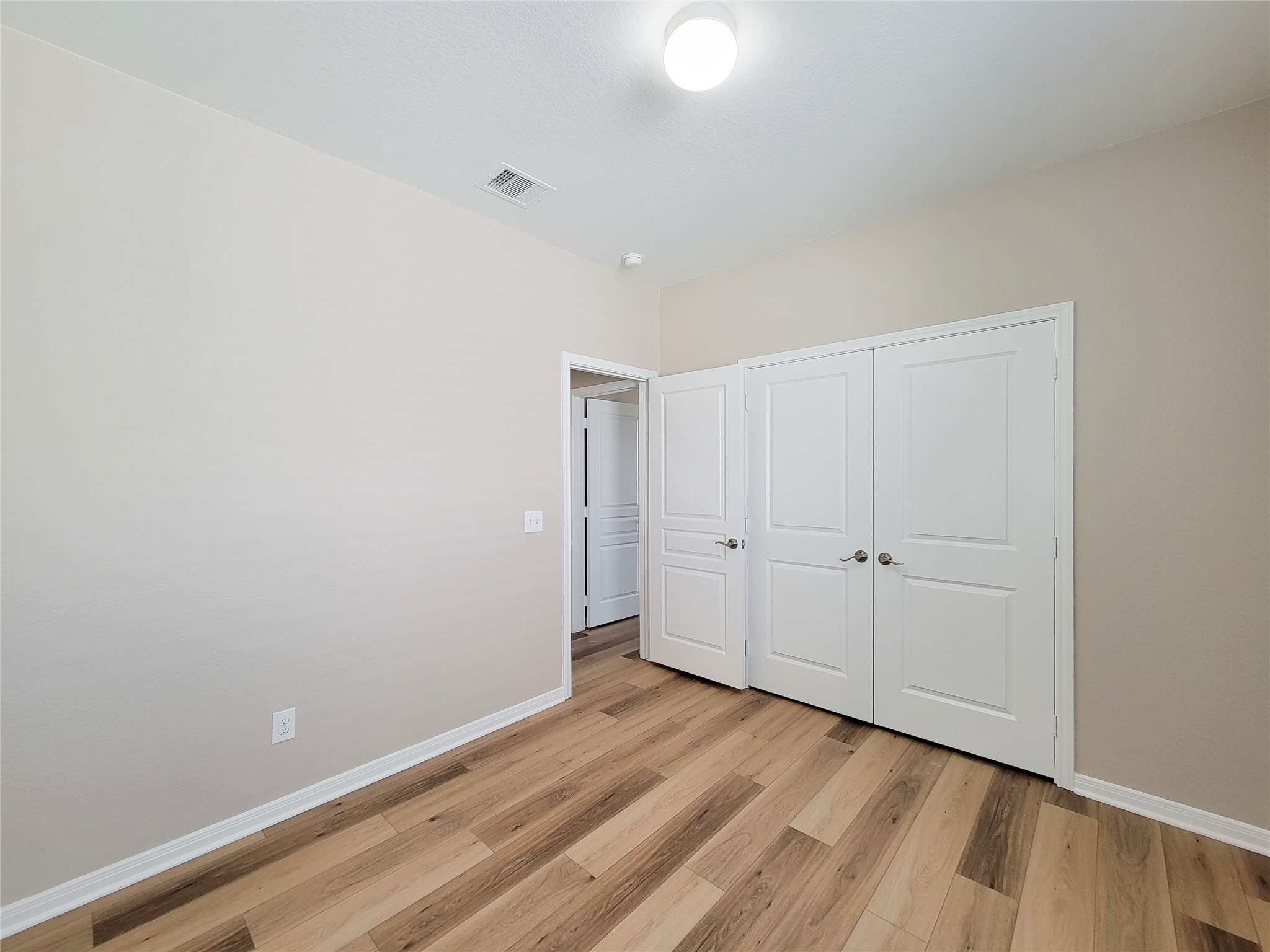 6535 Dayridge Lane Property Photo 28