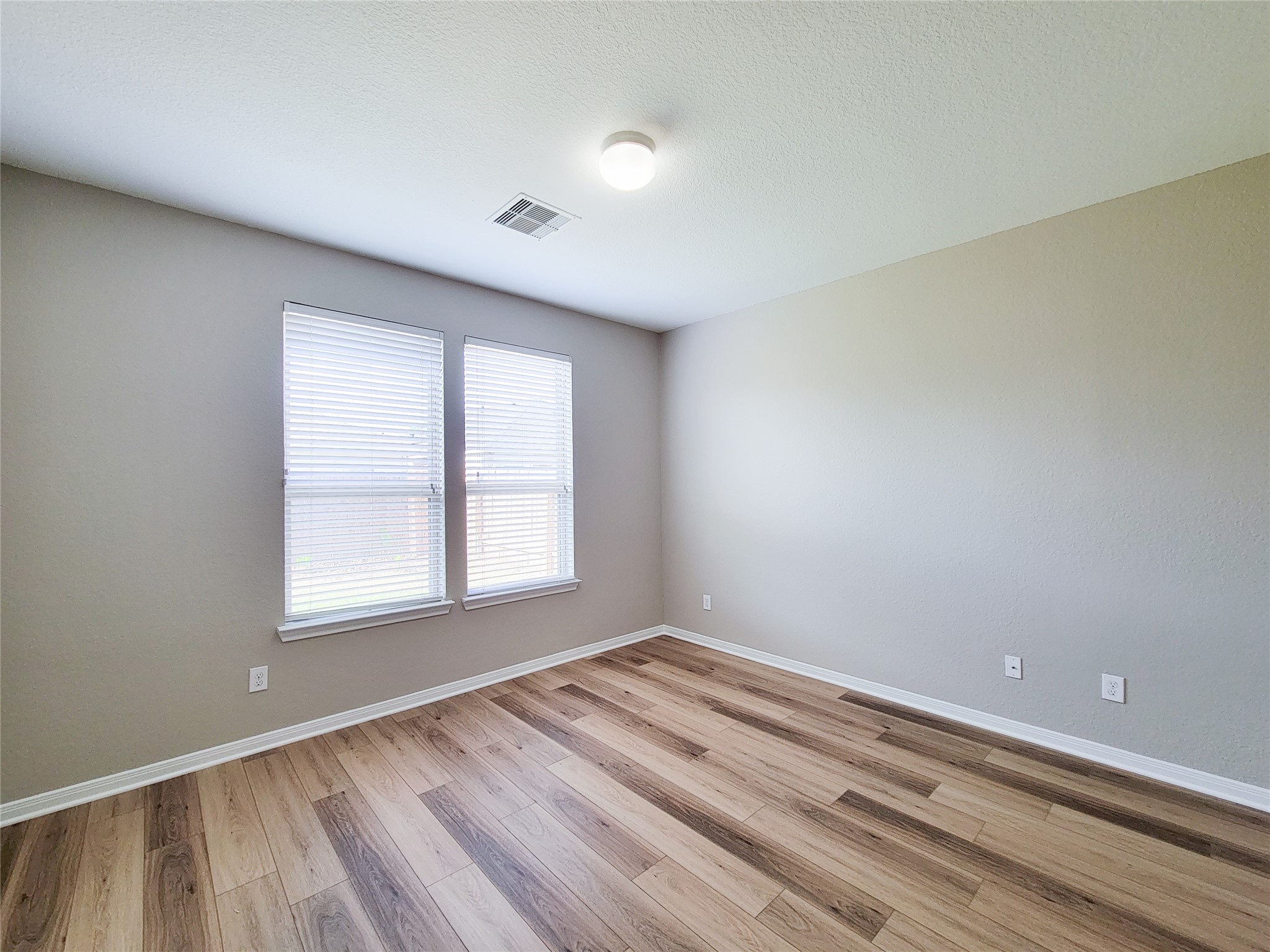 6535 Dayridge Lane Property Photo 31