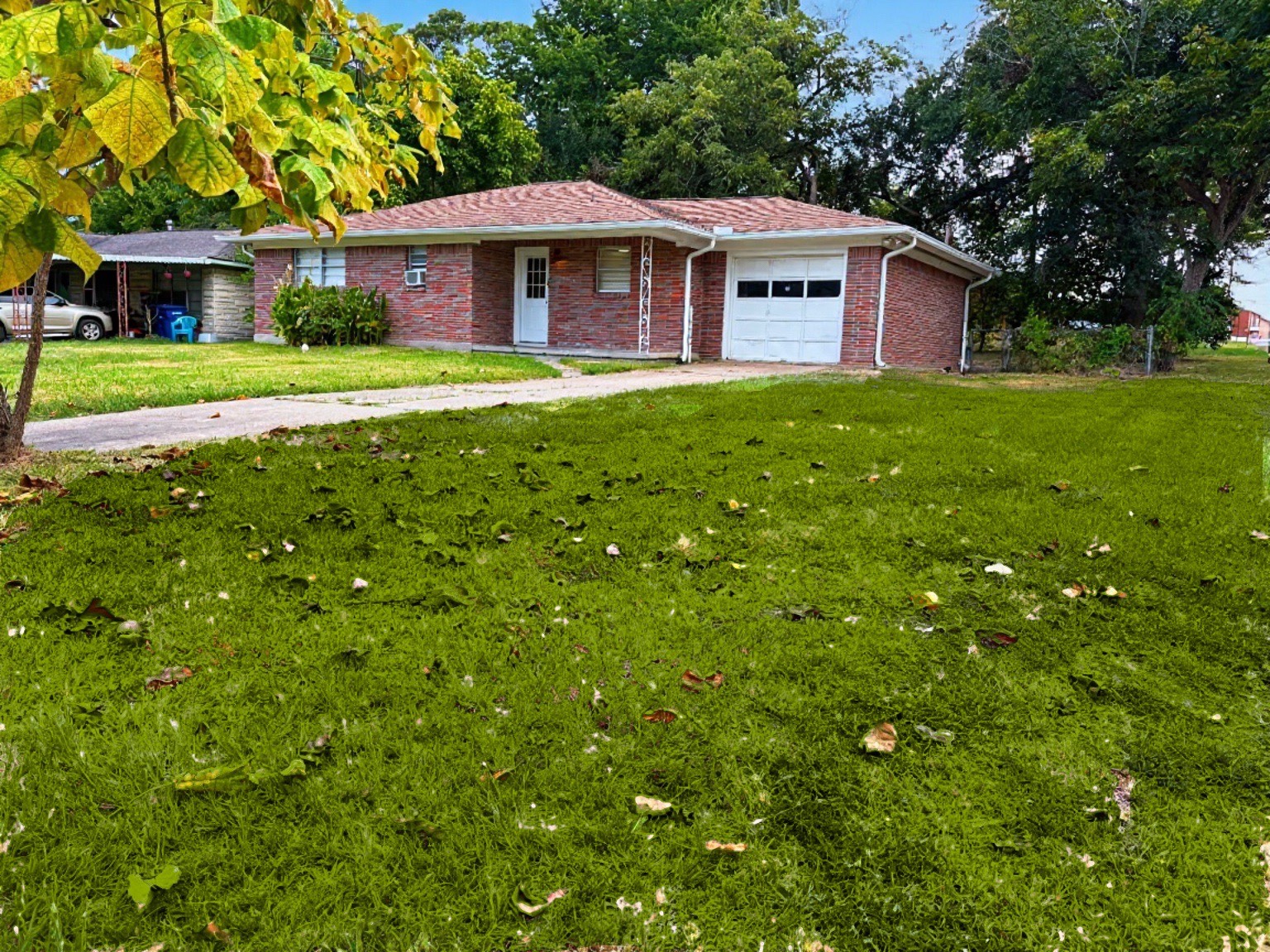 1004 Oak Drive Property Photo 3