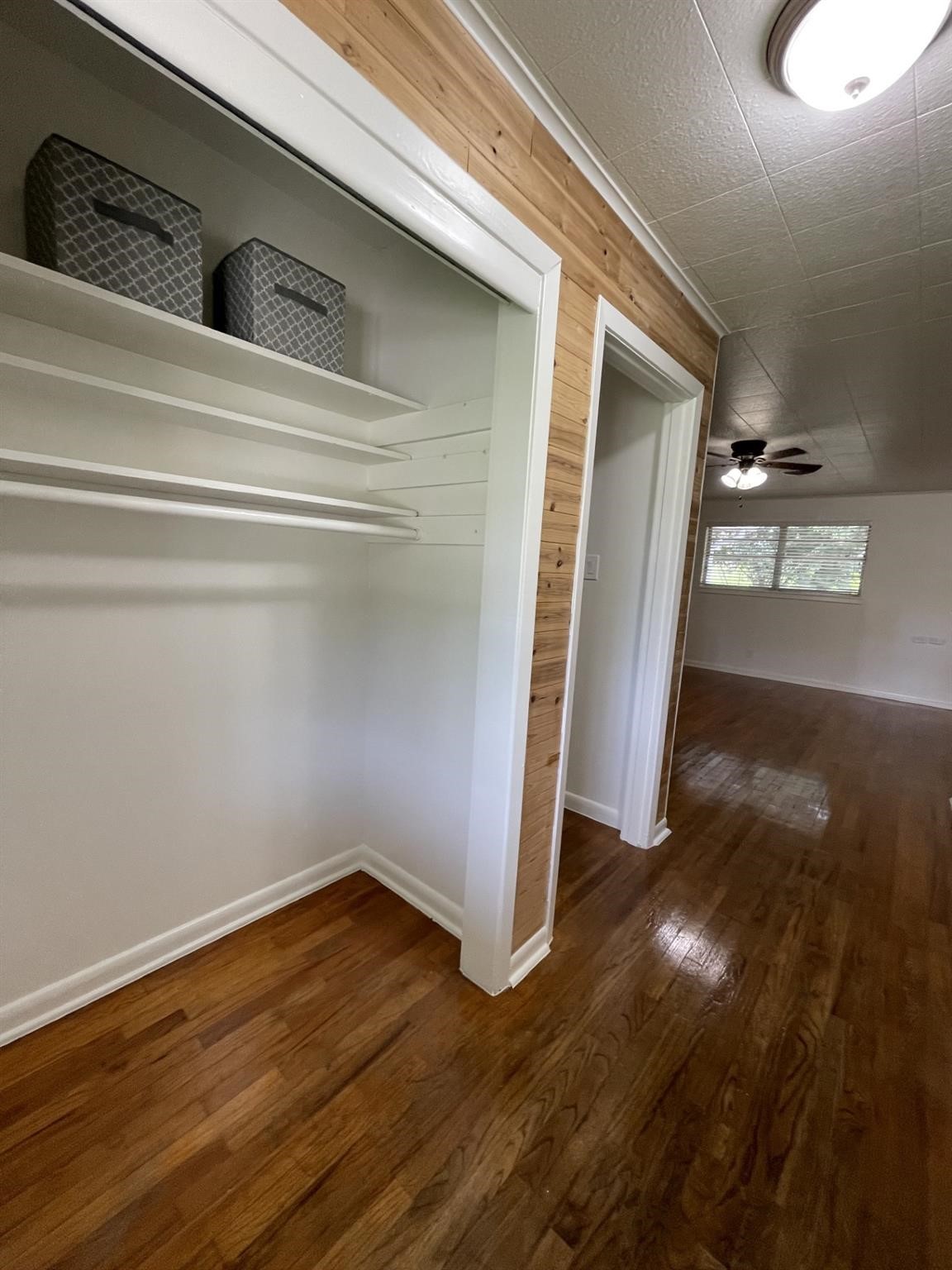 1004 Oak Drive Property Photo 7