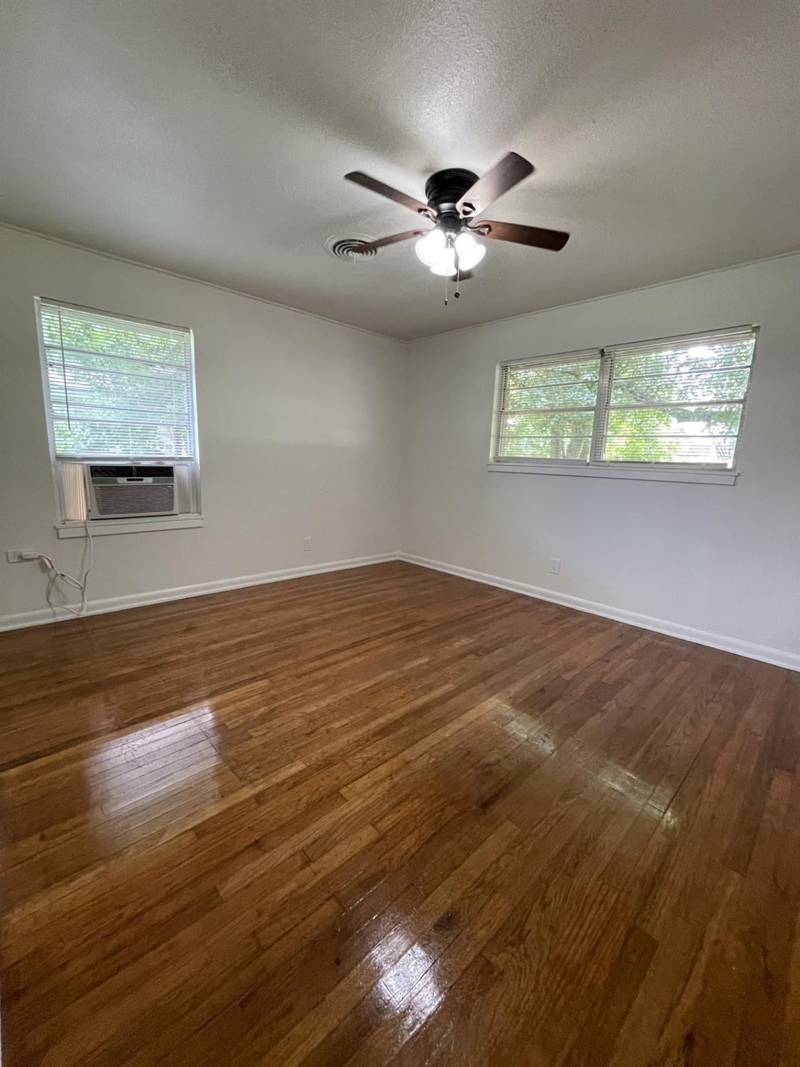 1004 Oak Drive Property Photo 34