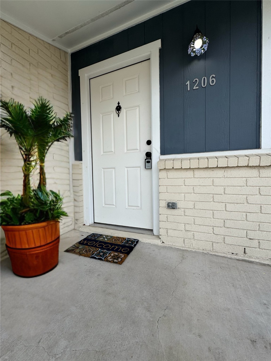 1206 Hackberry Drive Property Photo 9