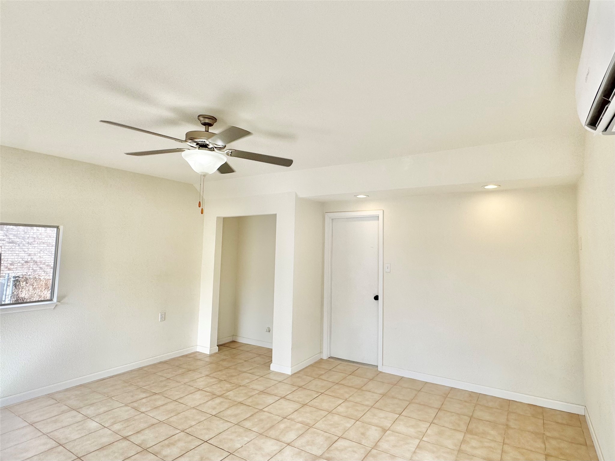 1206 Hackberry Drive Property Photo 13