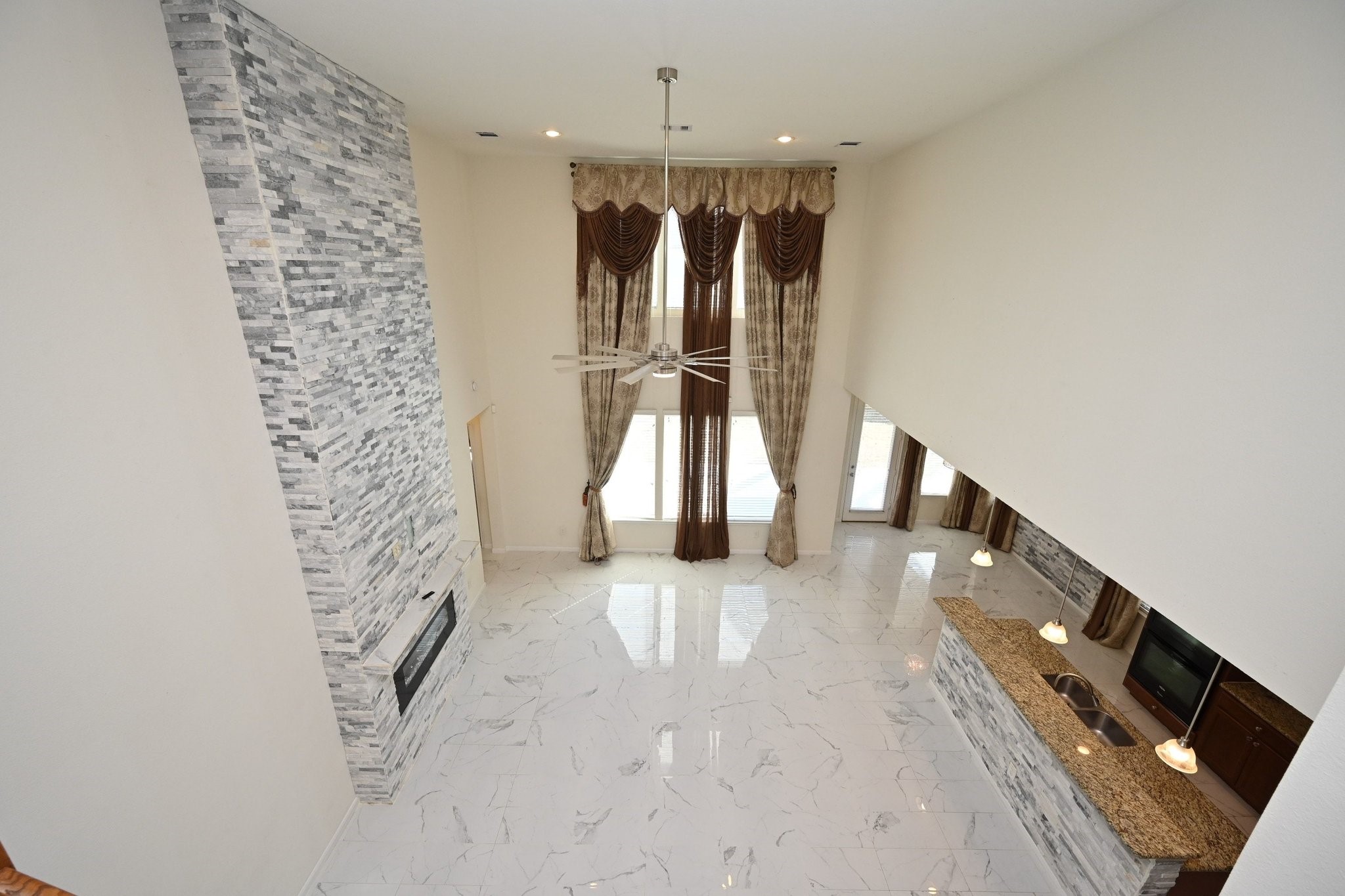 21119 Keystone Pine Court Property Photo 32