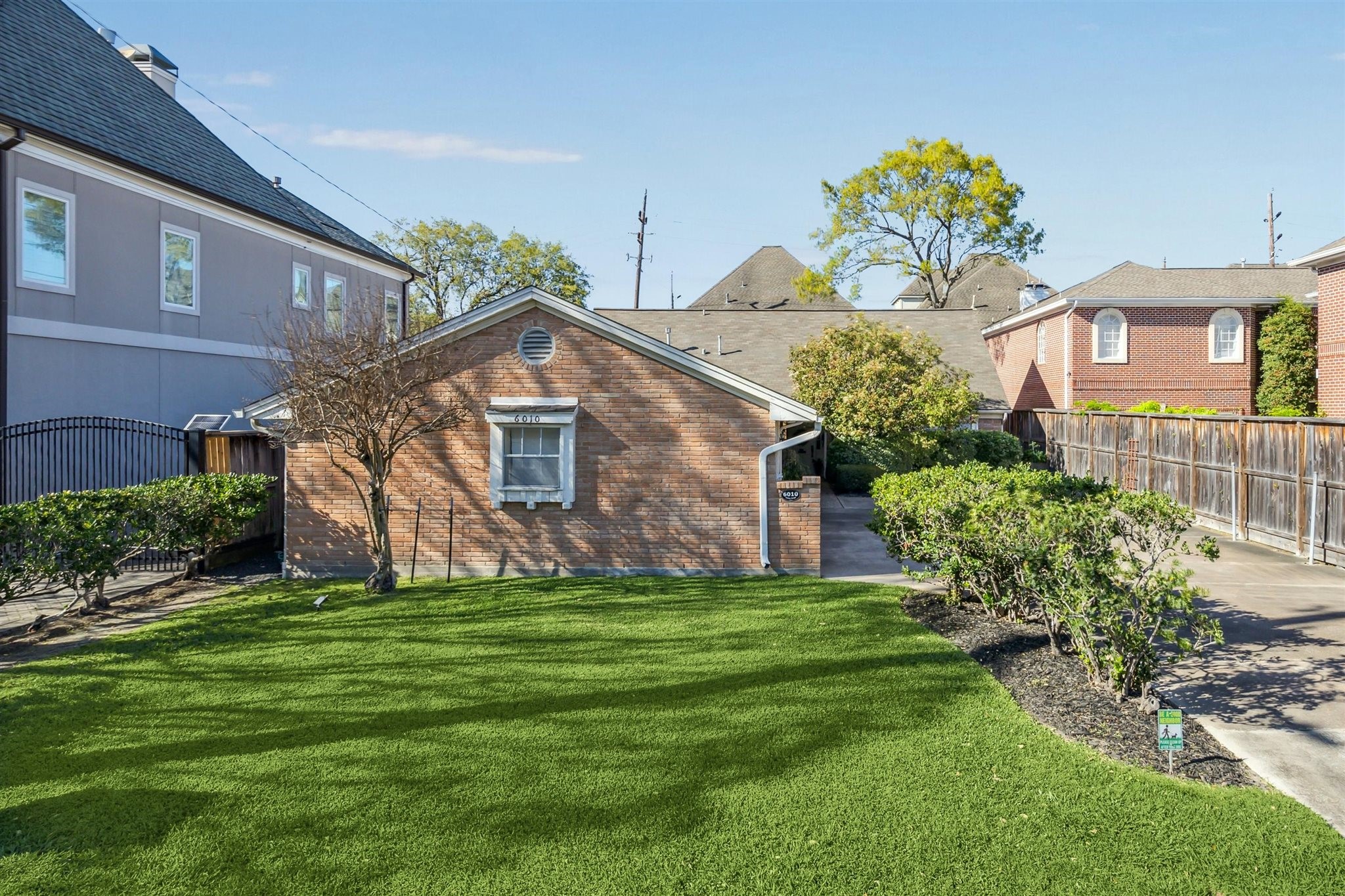 6010 Valley Forge Drive Property Photo