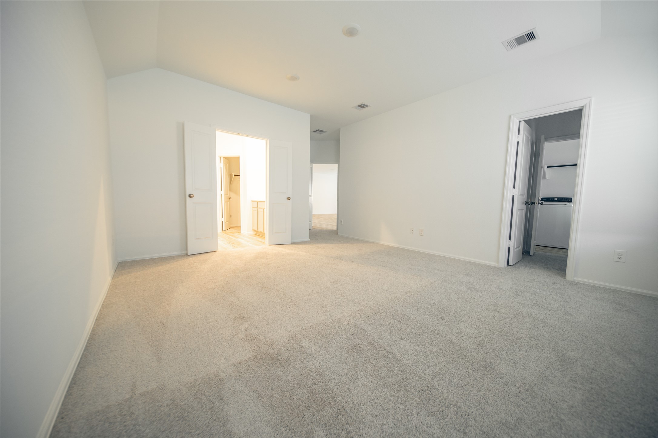 2615 Olivine Stone Drive Property Photo 14
