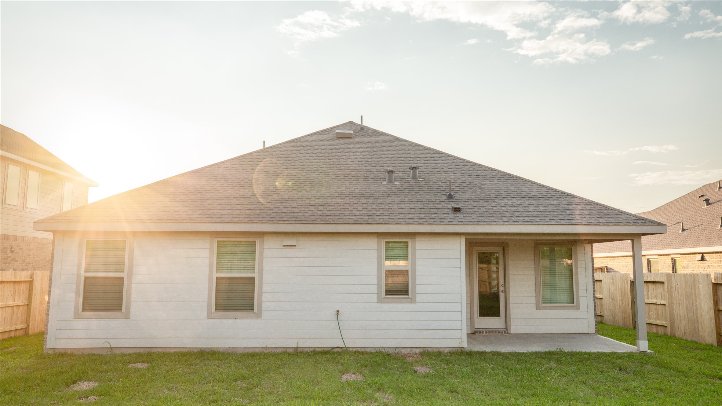 2615 Olivine Stone Drive Property Photo 20
