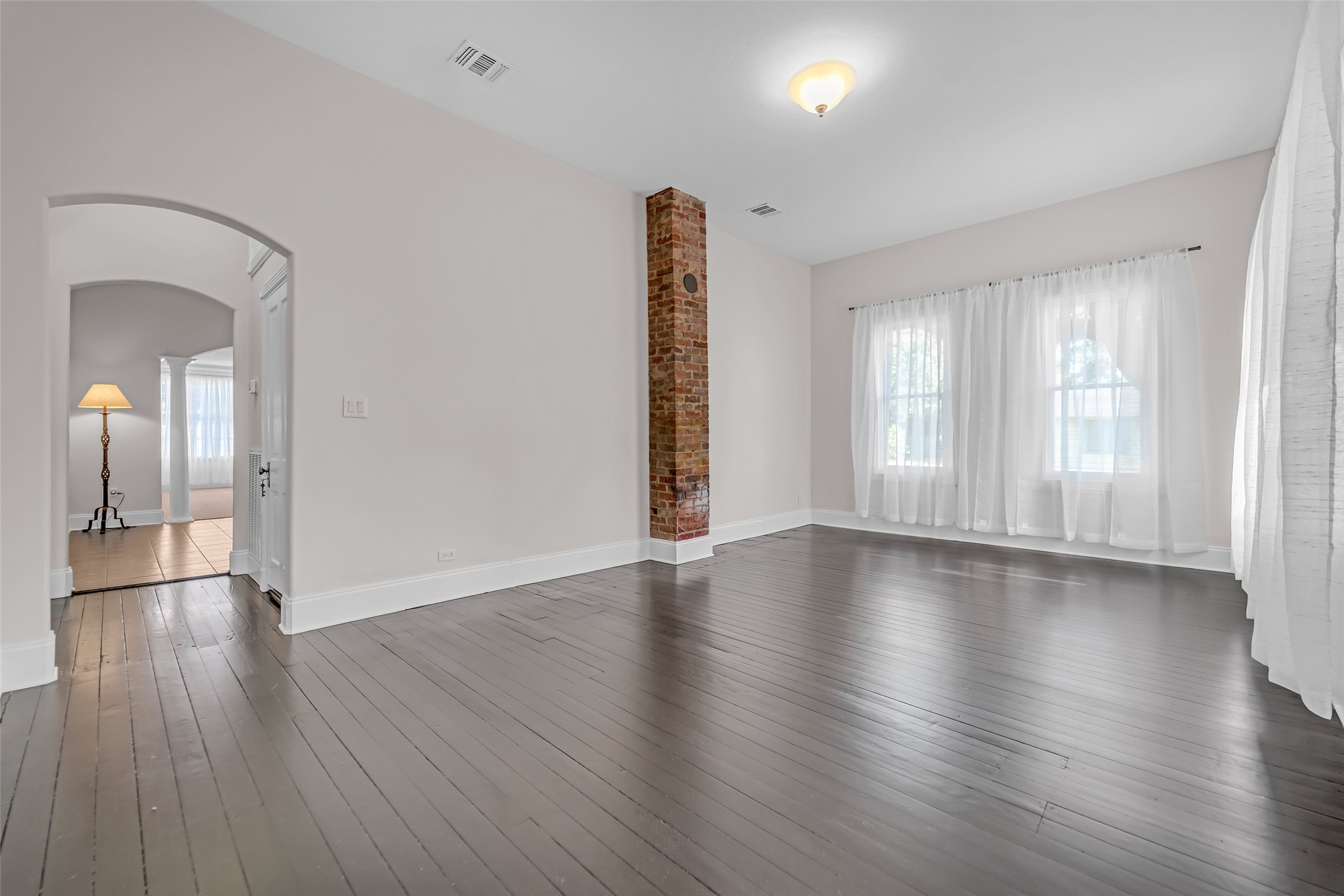 1300 7th Street Property Photo 8