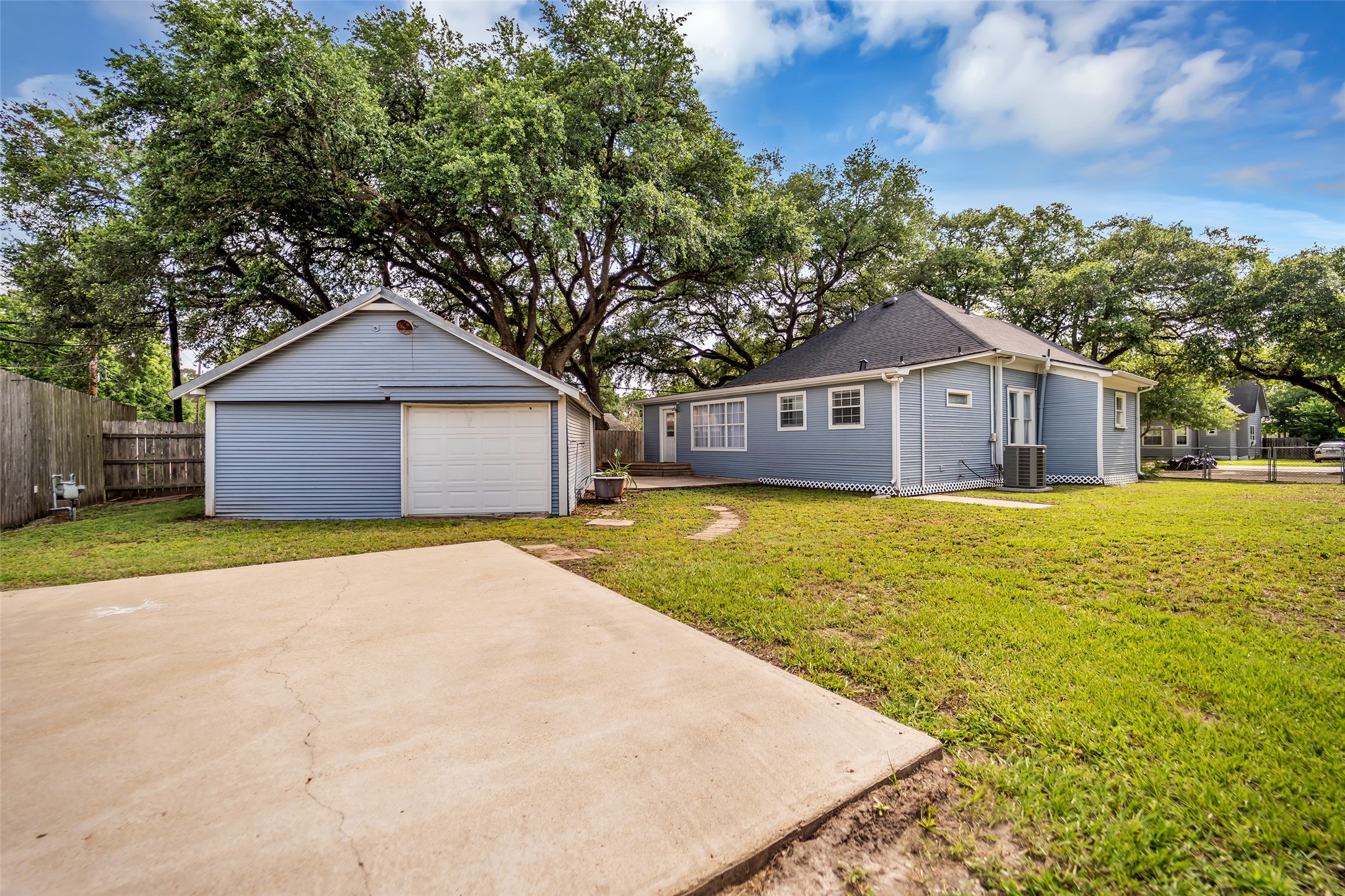1300 7th Street Property Photo 39