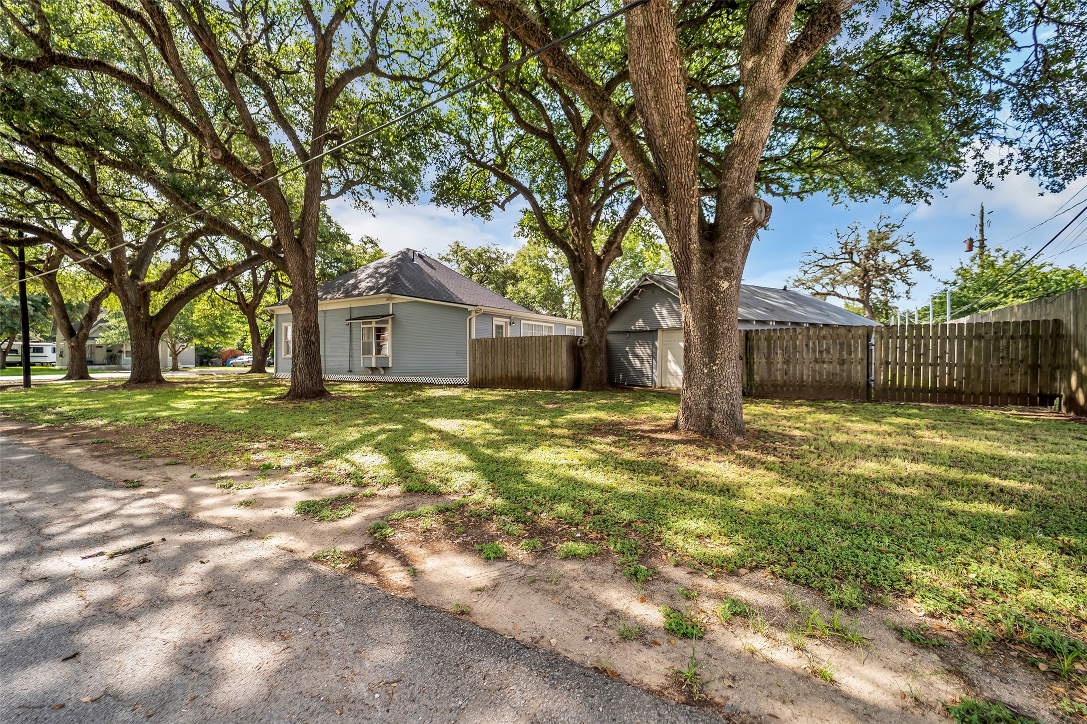1300 7th Street Property Photo 40