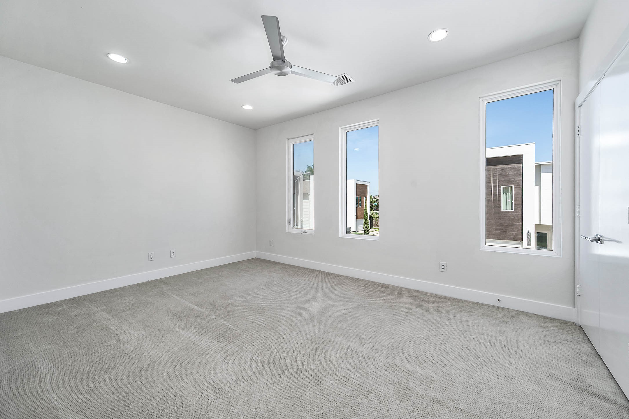 5519 Paraiso Place Property Photo 23