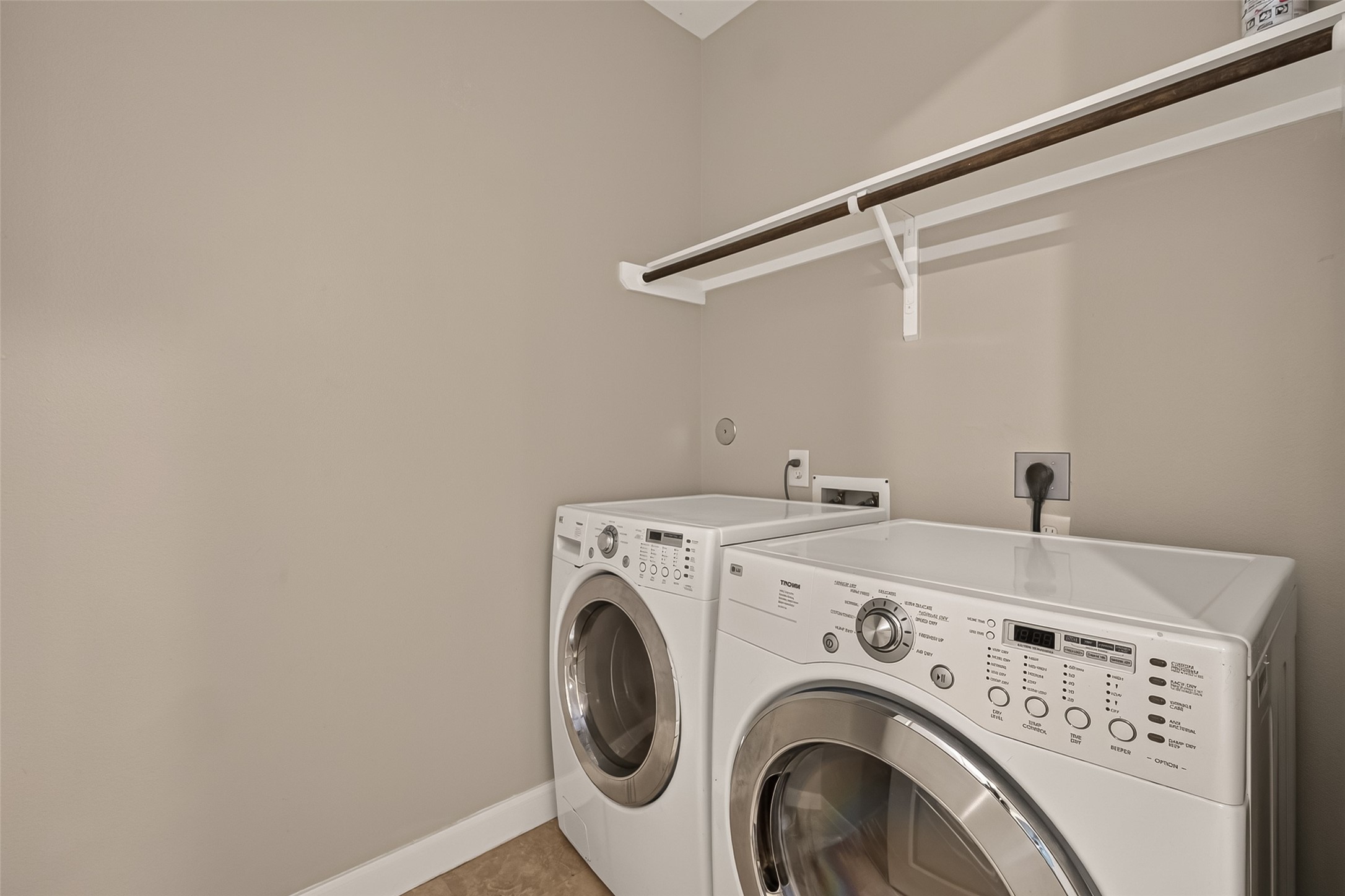 4616 Cornish Street Property Photo 24