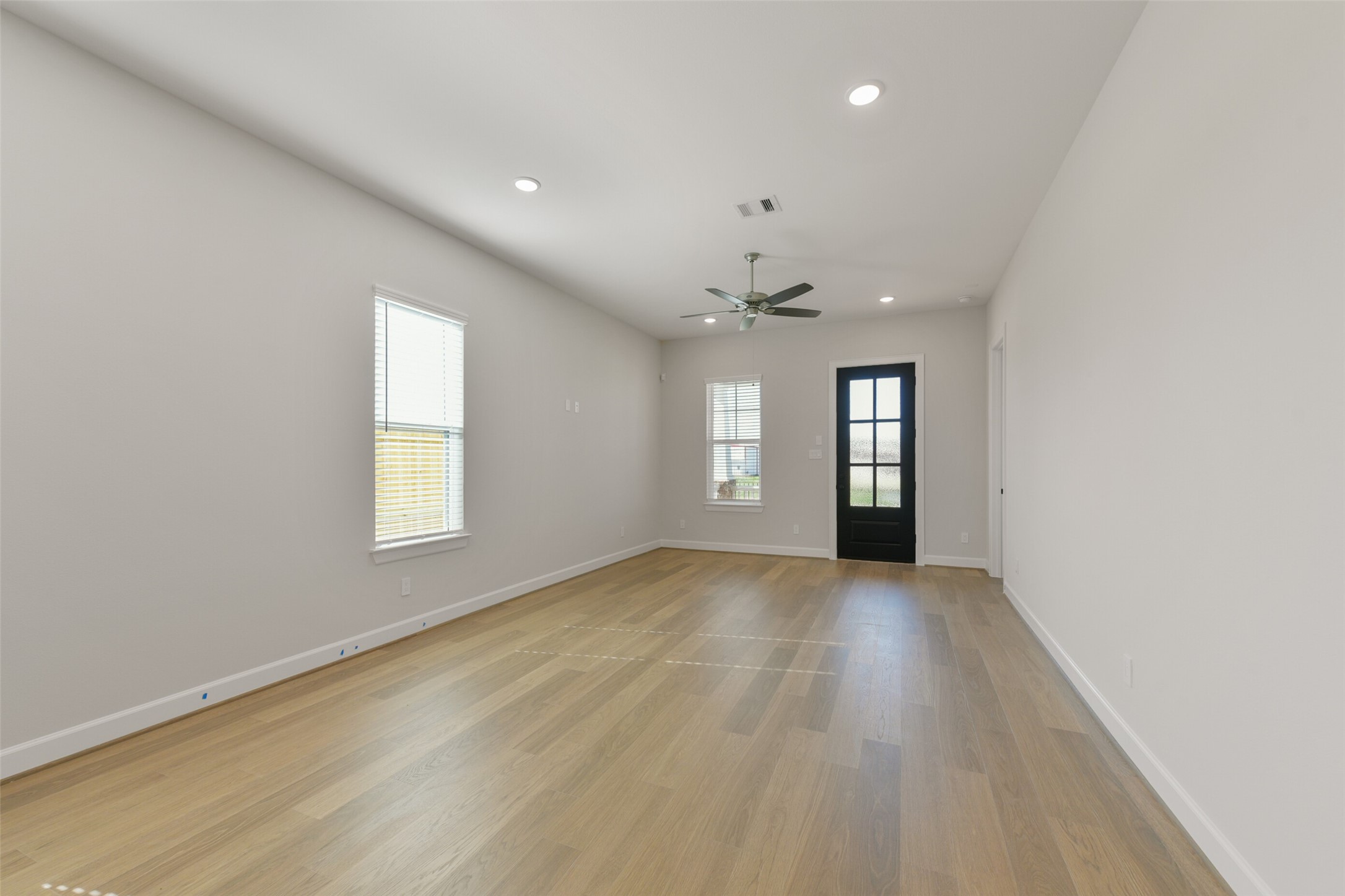 2515 S Houston Avenue Property Photo 7