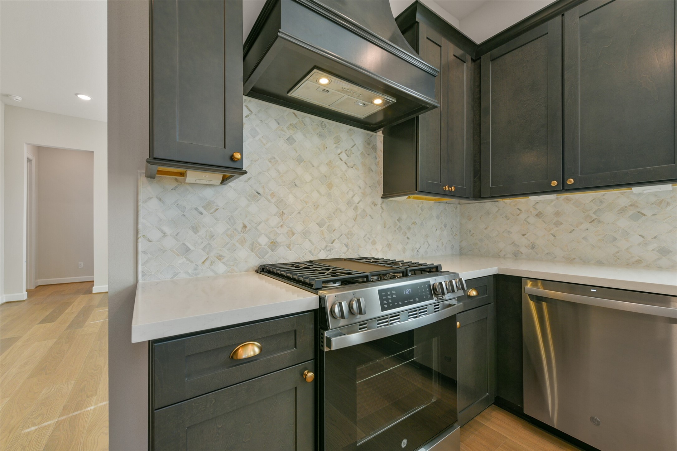 2515 S Houston Avenue Property Photo 14