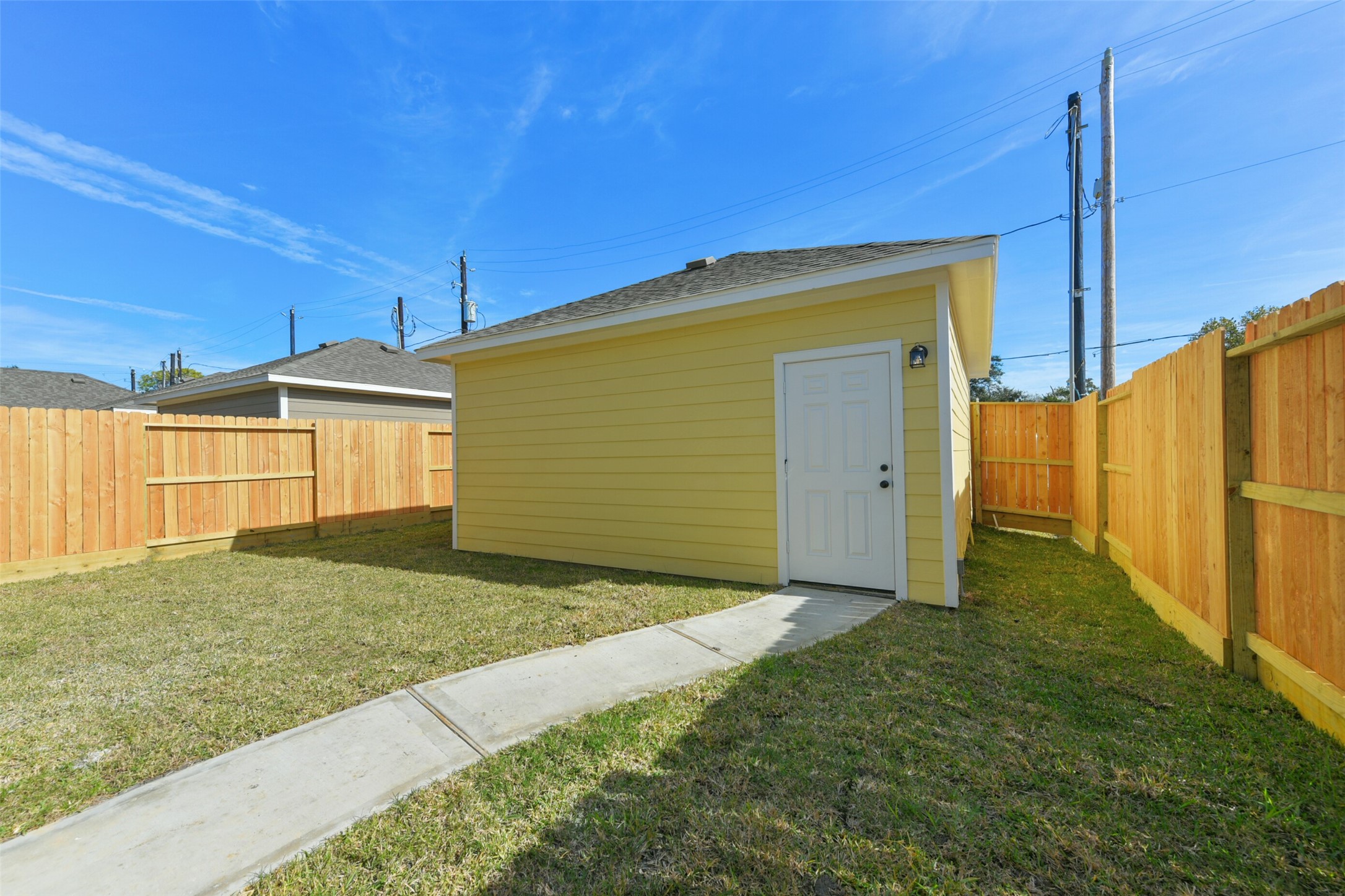 2515 S Houston Avenue Property Photo 32