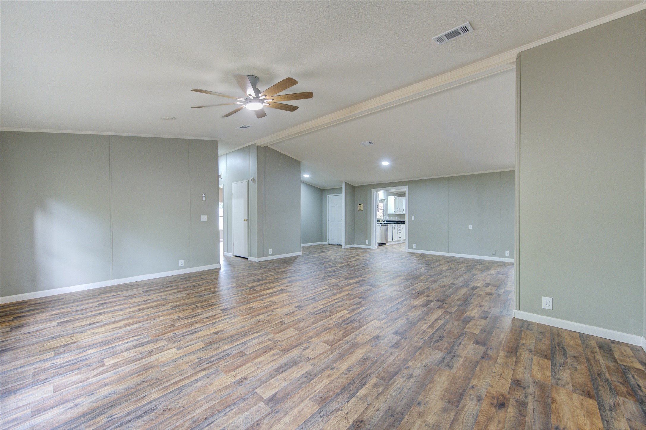 30226 Davis Street Property Photo 10