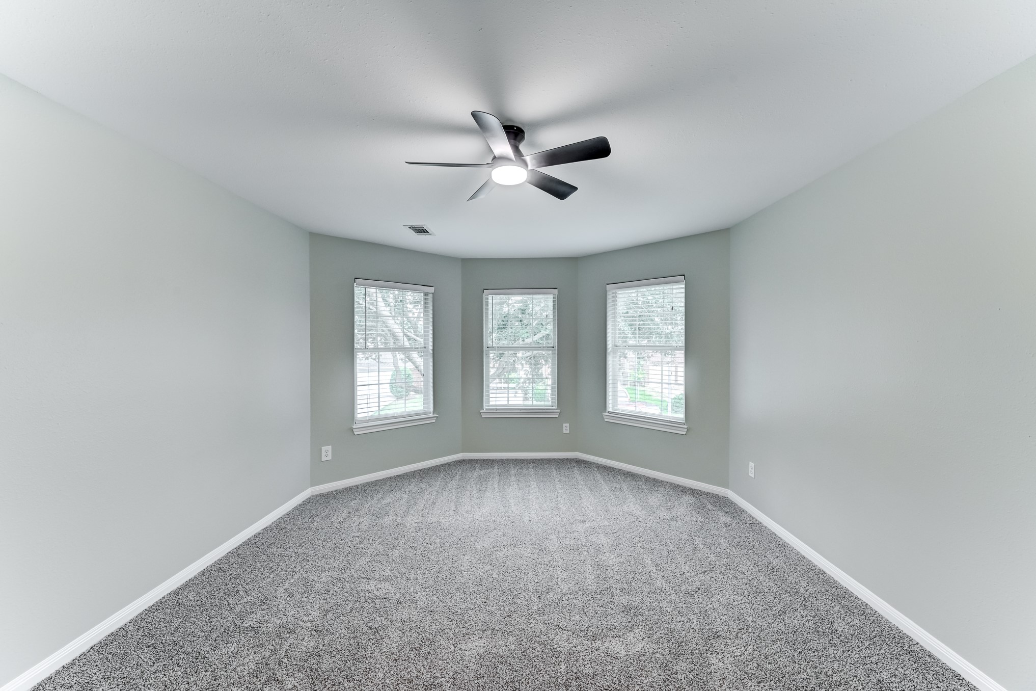 10715 Glenda Kay Drive Property Photo 29