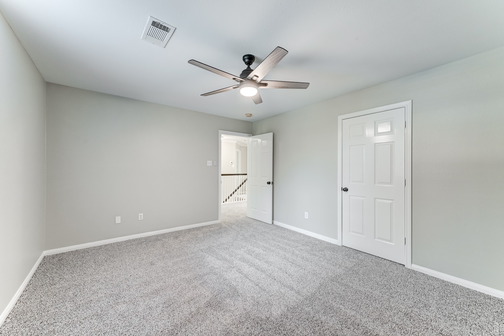 10715 Glenda Kay Drive Property Photo 39