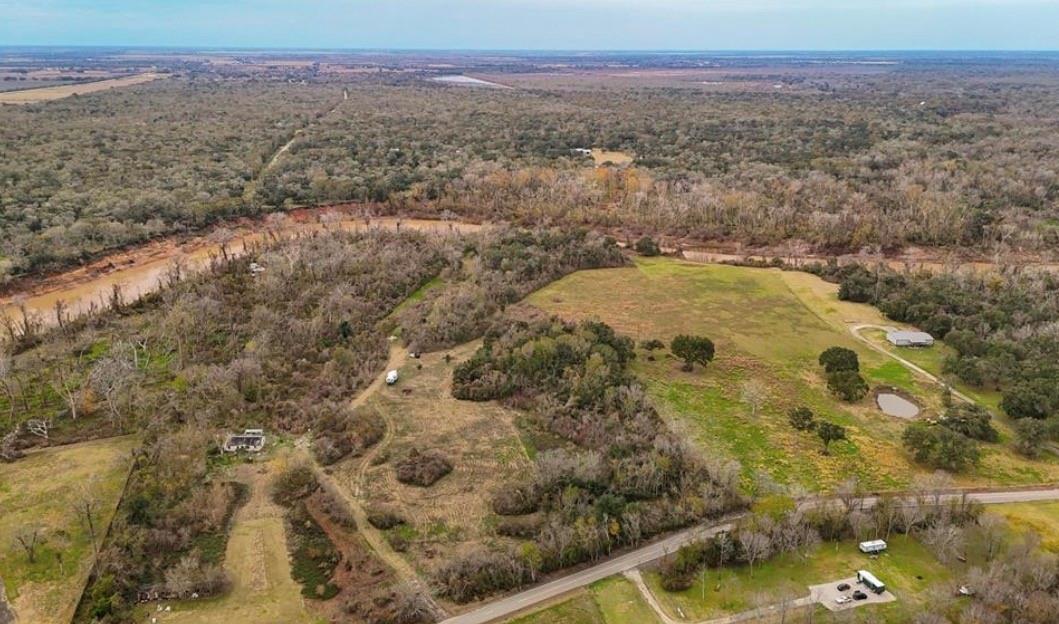 000 County Road 42, Rosharon Tx 77583 Property Photo 5
