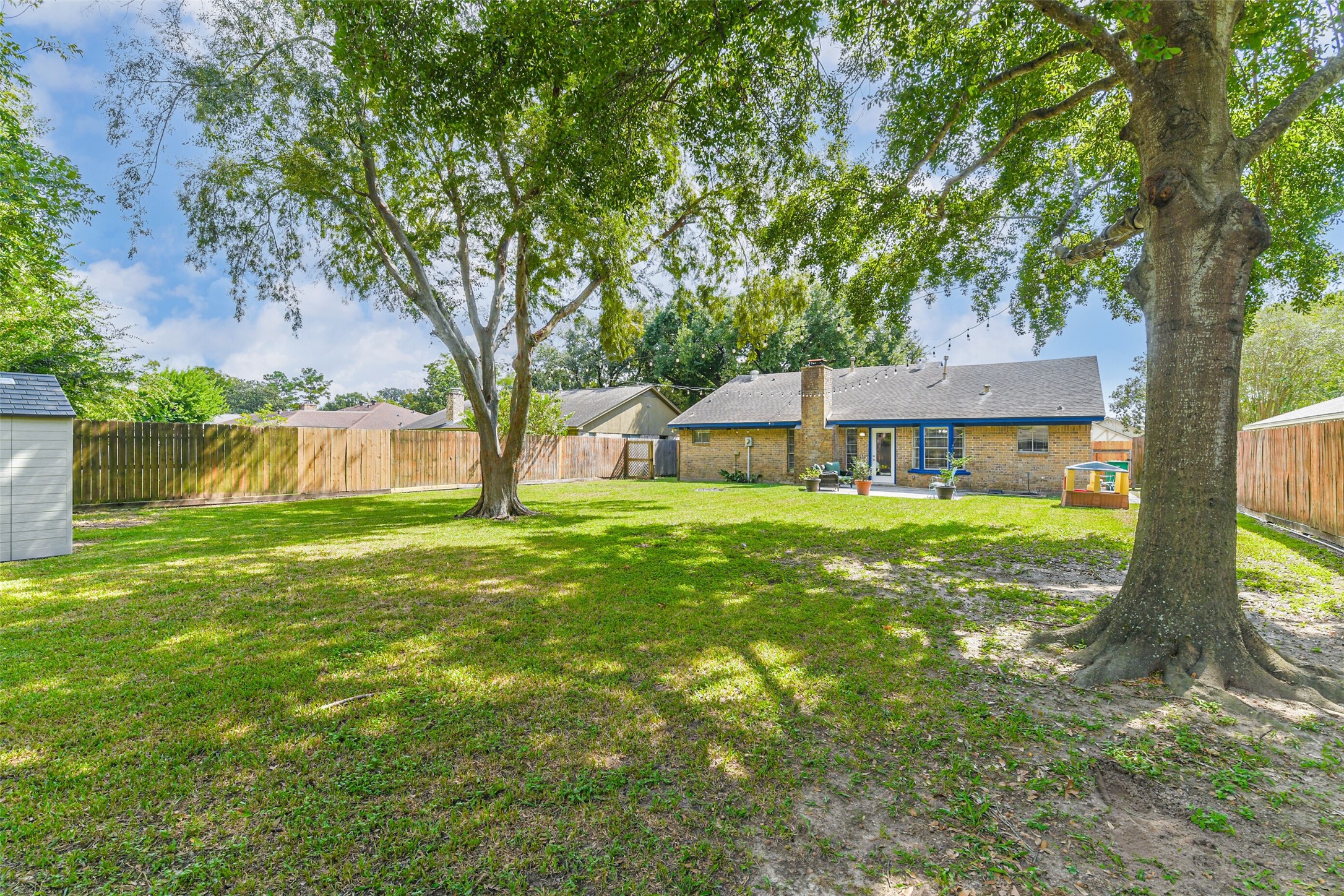 12918 Foxburo Drive Property Photo 6