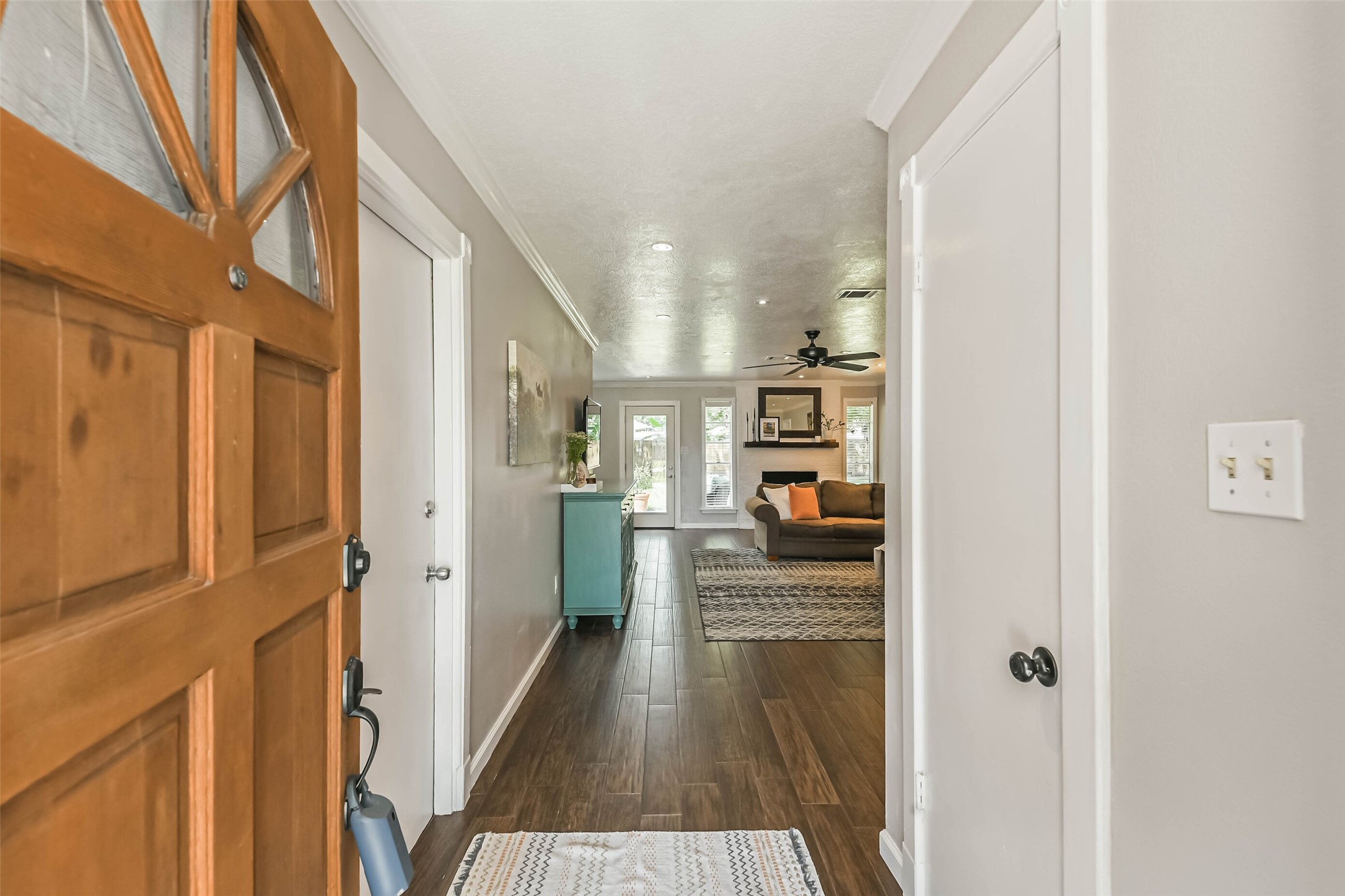 12918 Foxburo Drive Property Photo 8