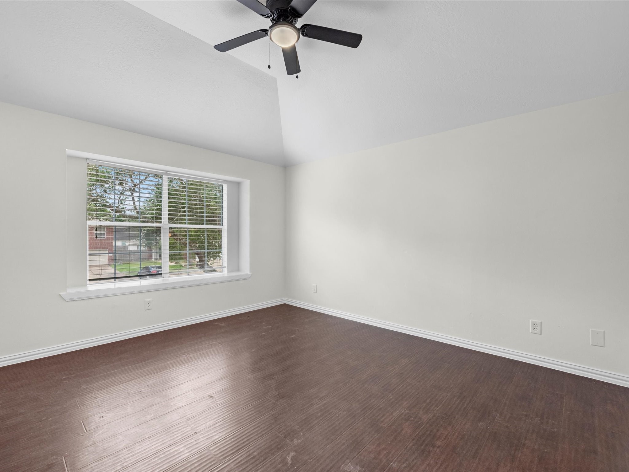 15118 Gaines Meadow Court Property Photo 10