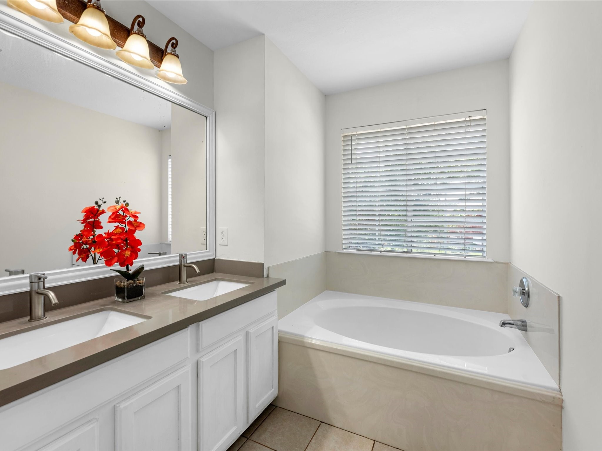 15118 Gaines Meadow Court Property Photo 13