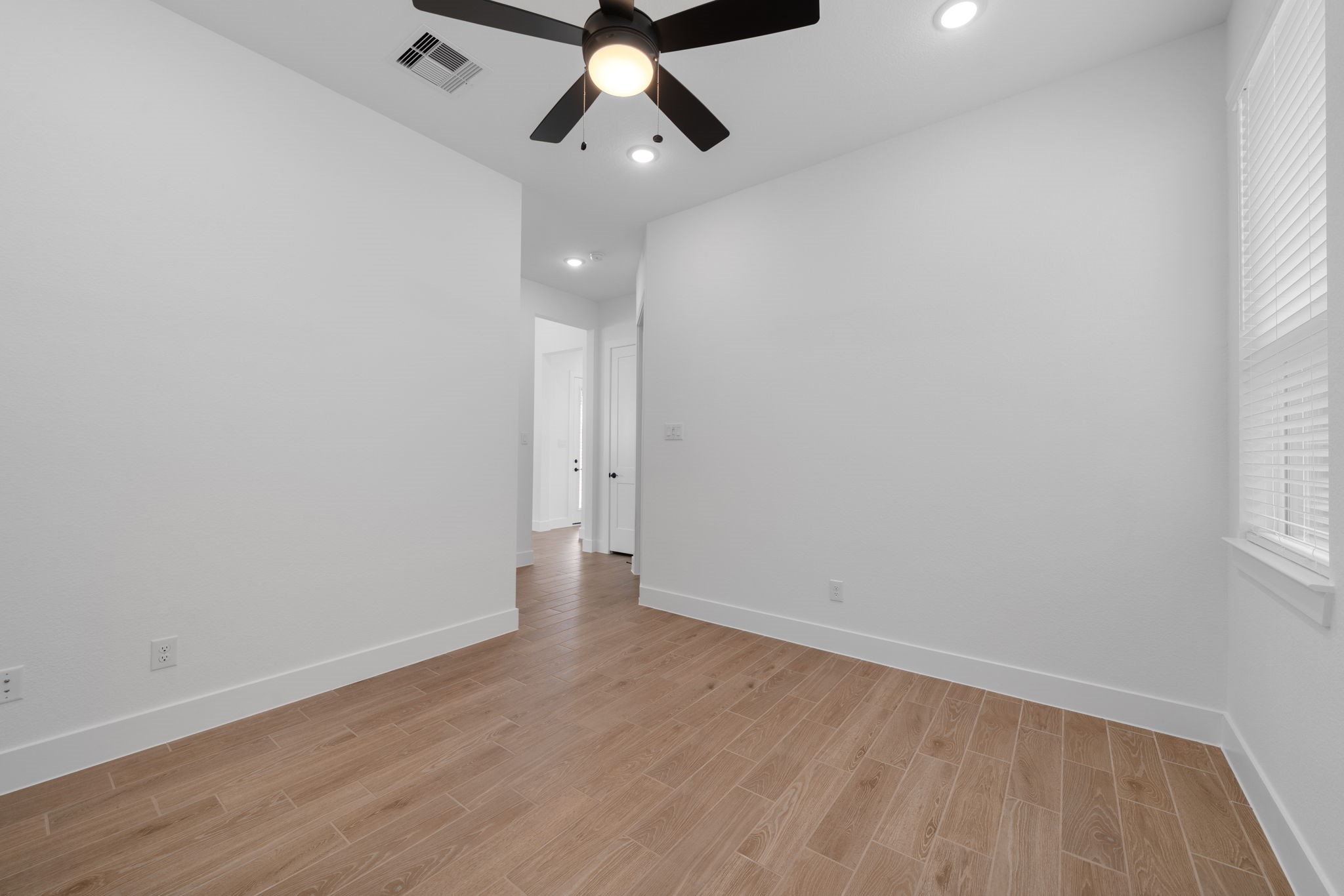203 Blue River Trail Property Photo 17