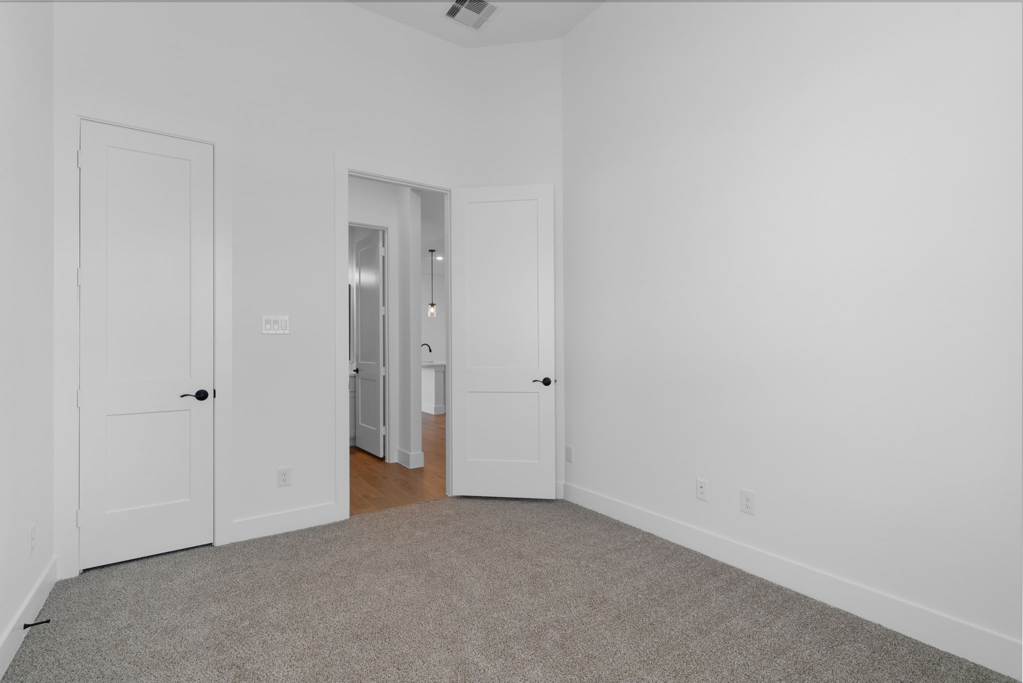 203 Blue River Trail Property Photo 19
