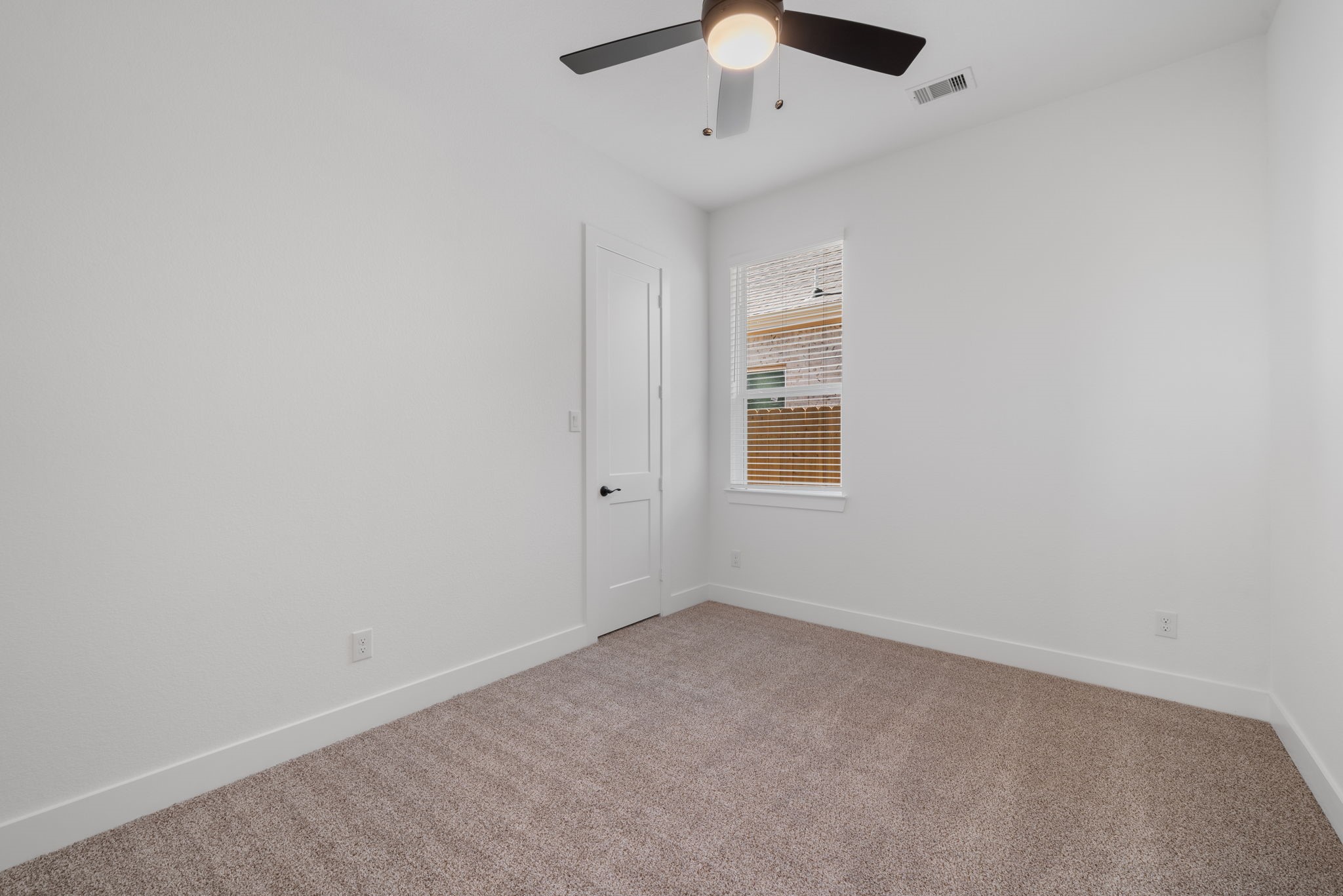 203 Blue River Trail Property Photo 24