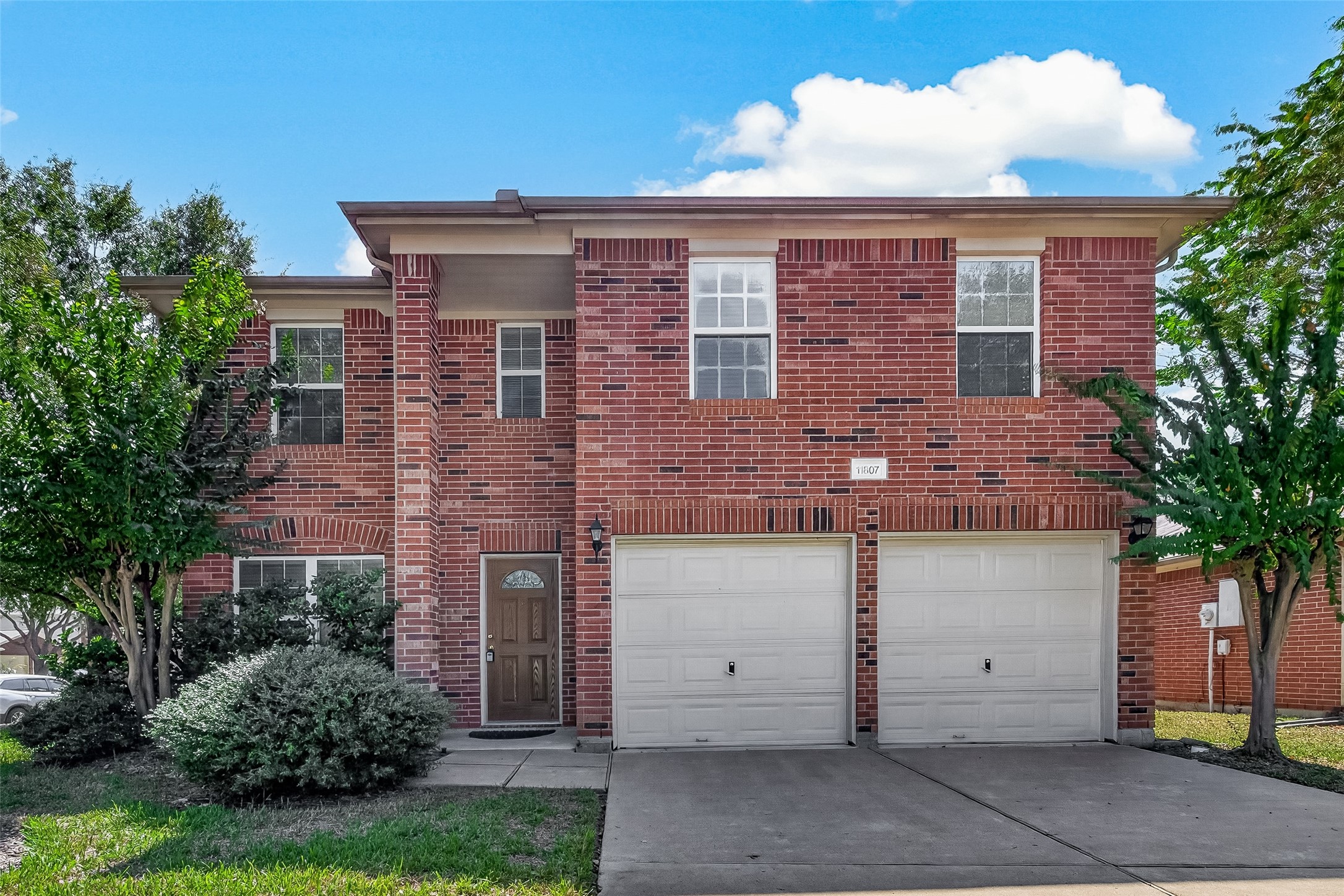 11807 S Brenton Knoll Drive Property Photo 1