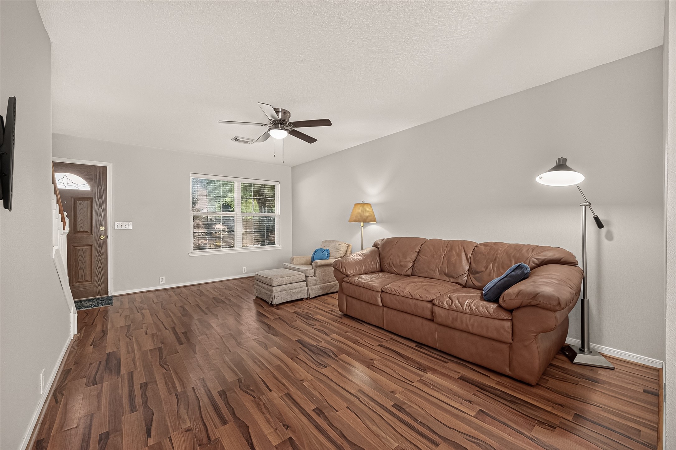 11807 S Brenton Knoll Drive Property Photo 3