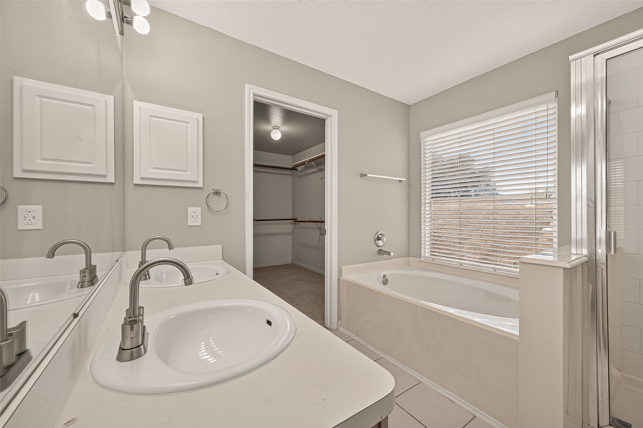 11807 S Brenton Knoll Drive Property Photo 17