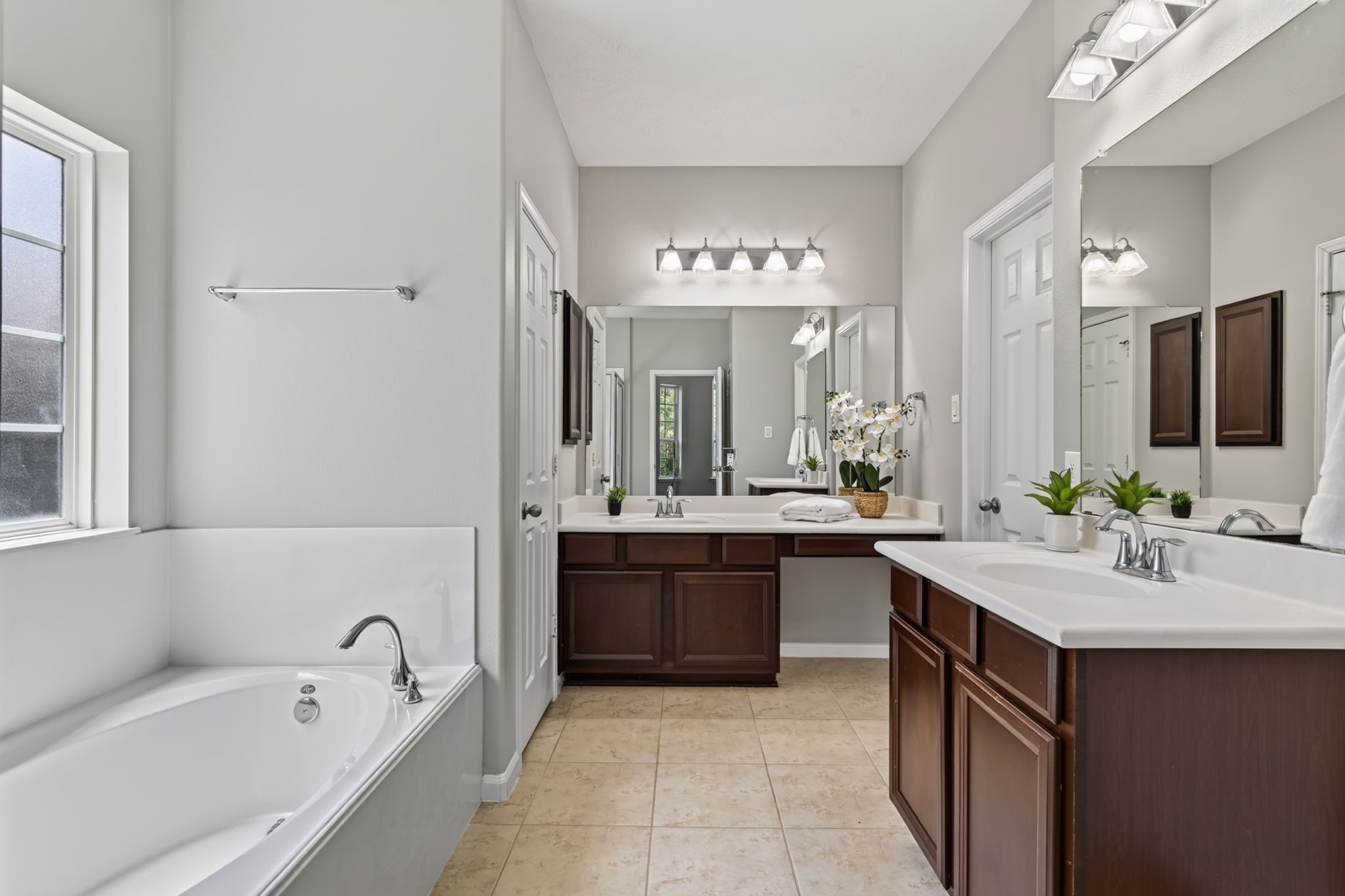 18111 Williams Elm Drive Property Photo 23