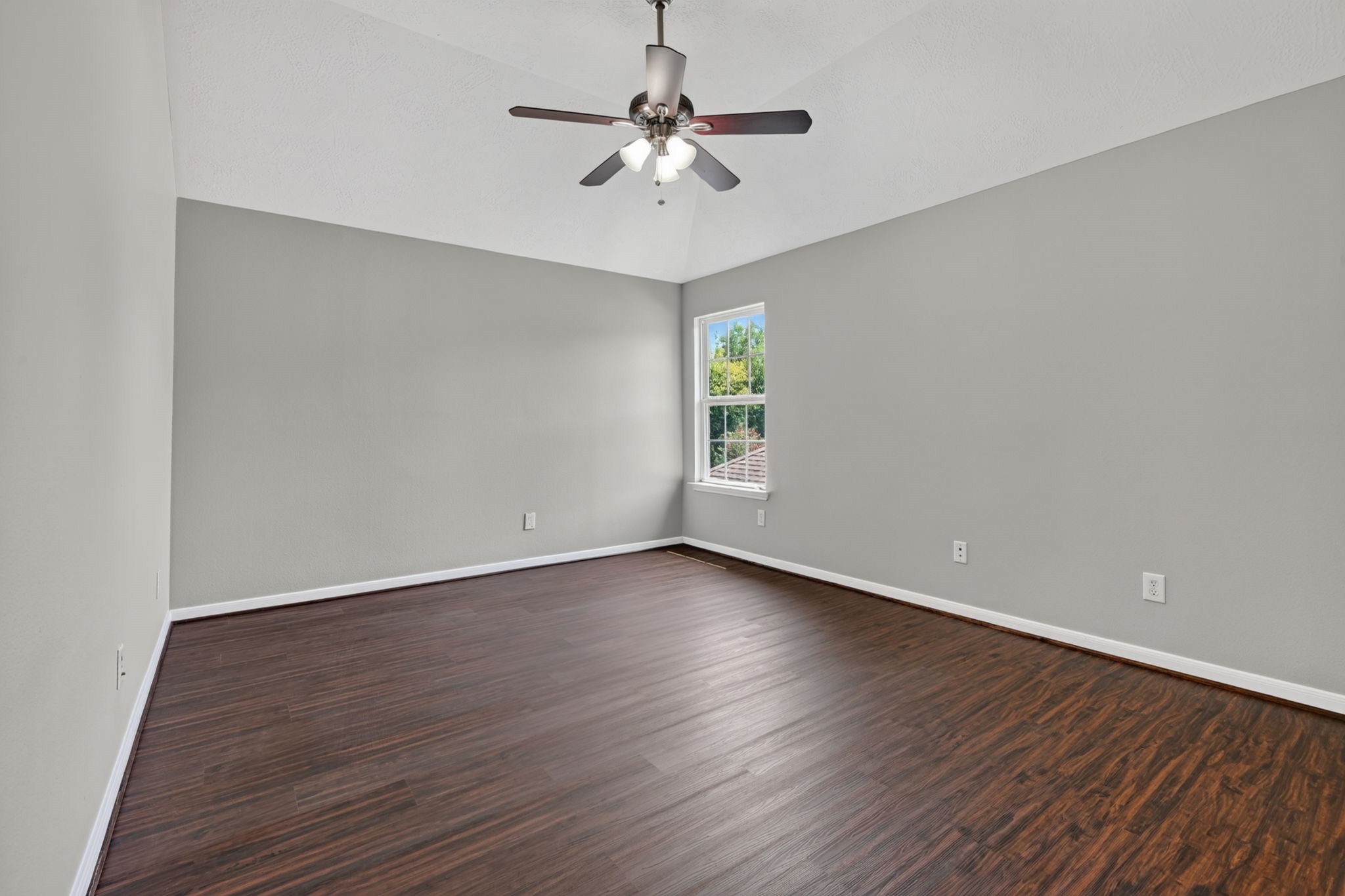 18111 Williams Elm Drive Property Photo 28