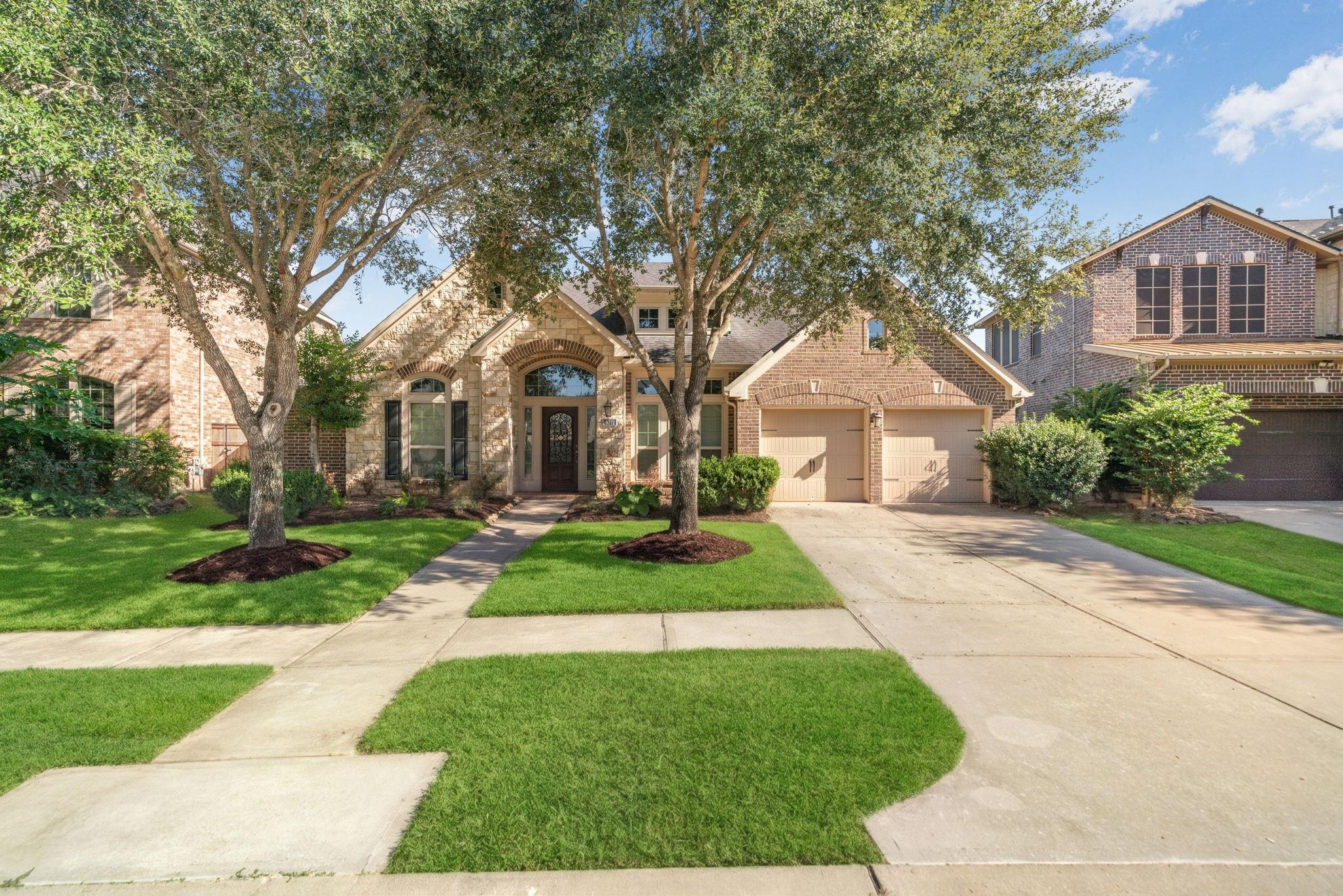 6311 S Saddle Creek Lane, Fulshear TX 77441 Property Photo 1