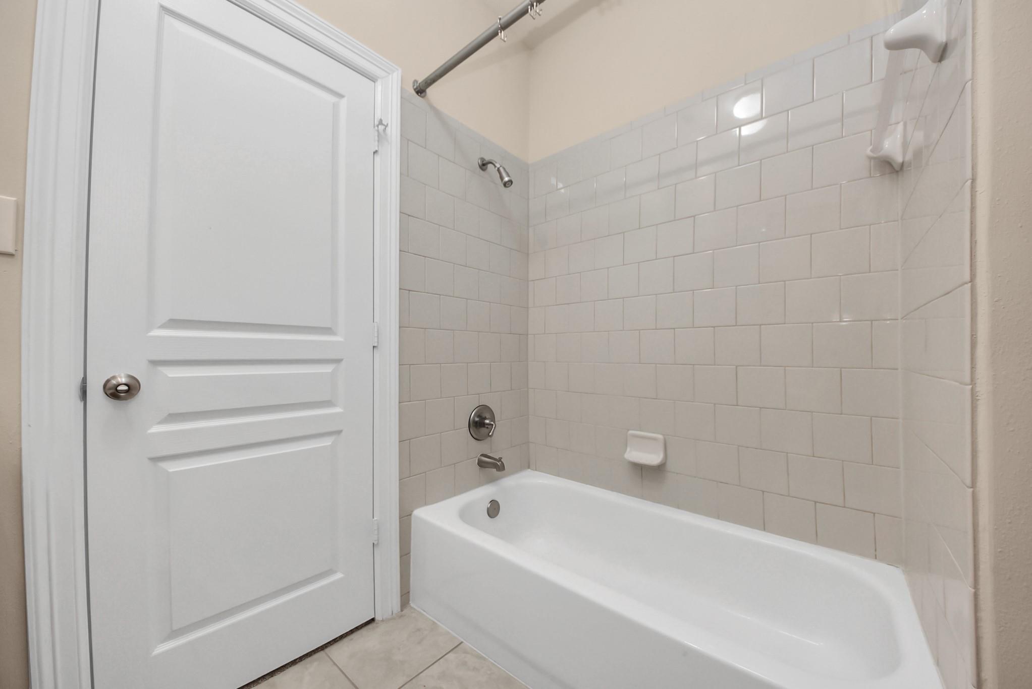 32 Versante Court, Houston Tx 77070 Property Photo 33
