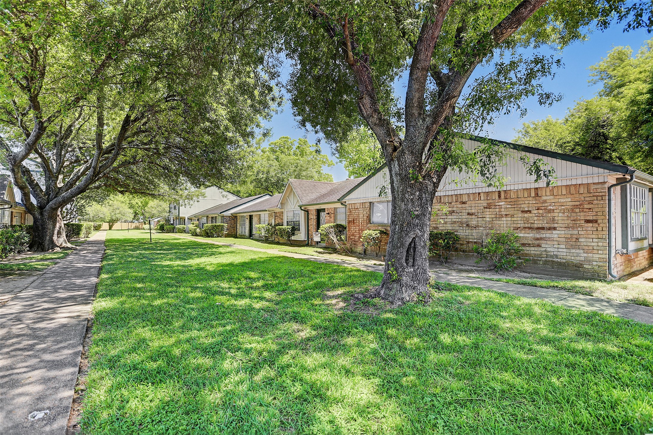 1145 Lyric Lane Property Photo 4