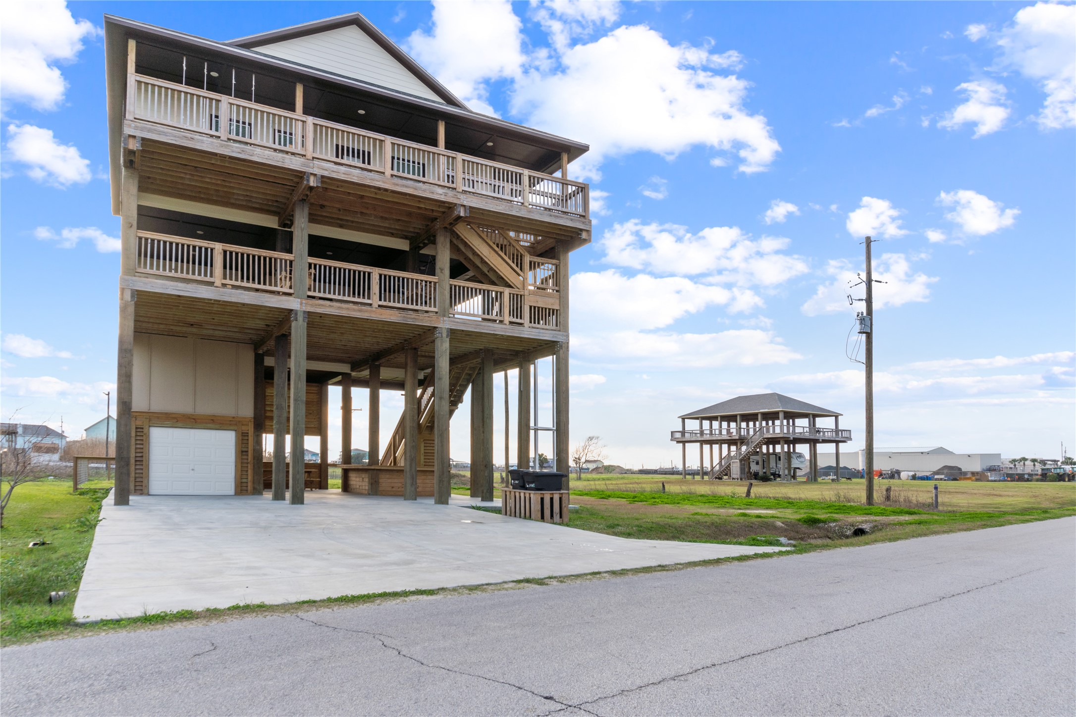 897 S Crystal Beach Road Property Photo