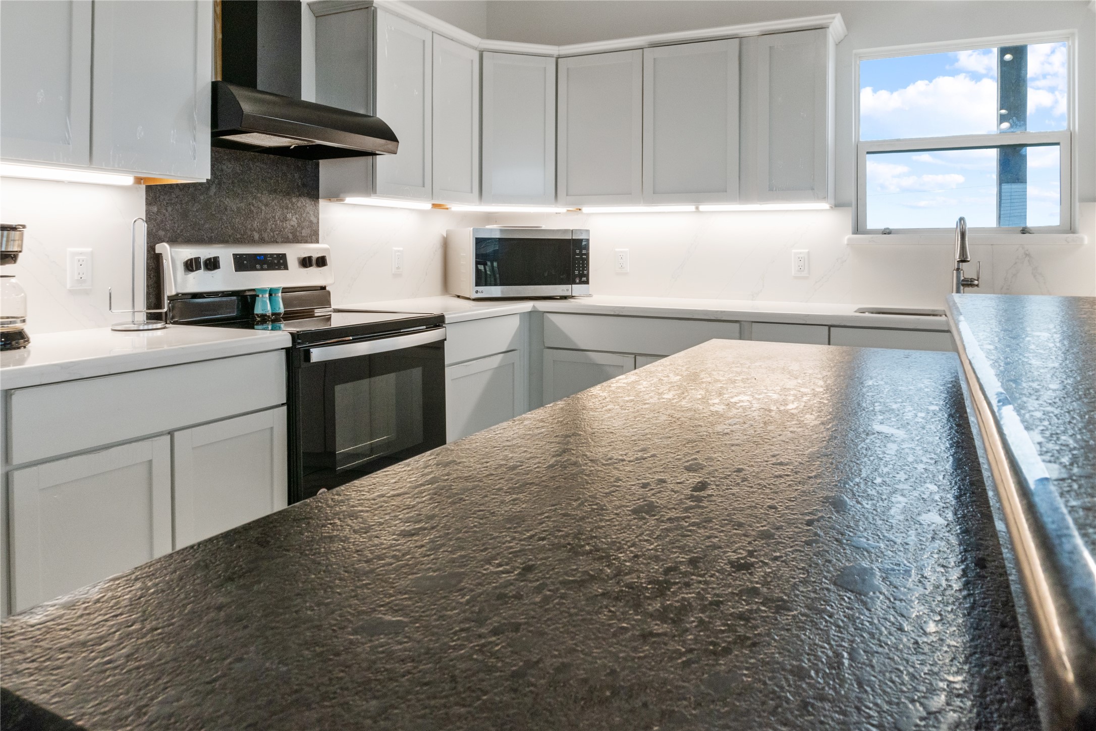 897 S Crystal Beach Road Property Photo 13