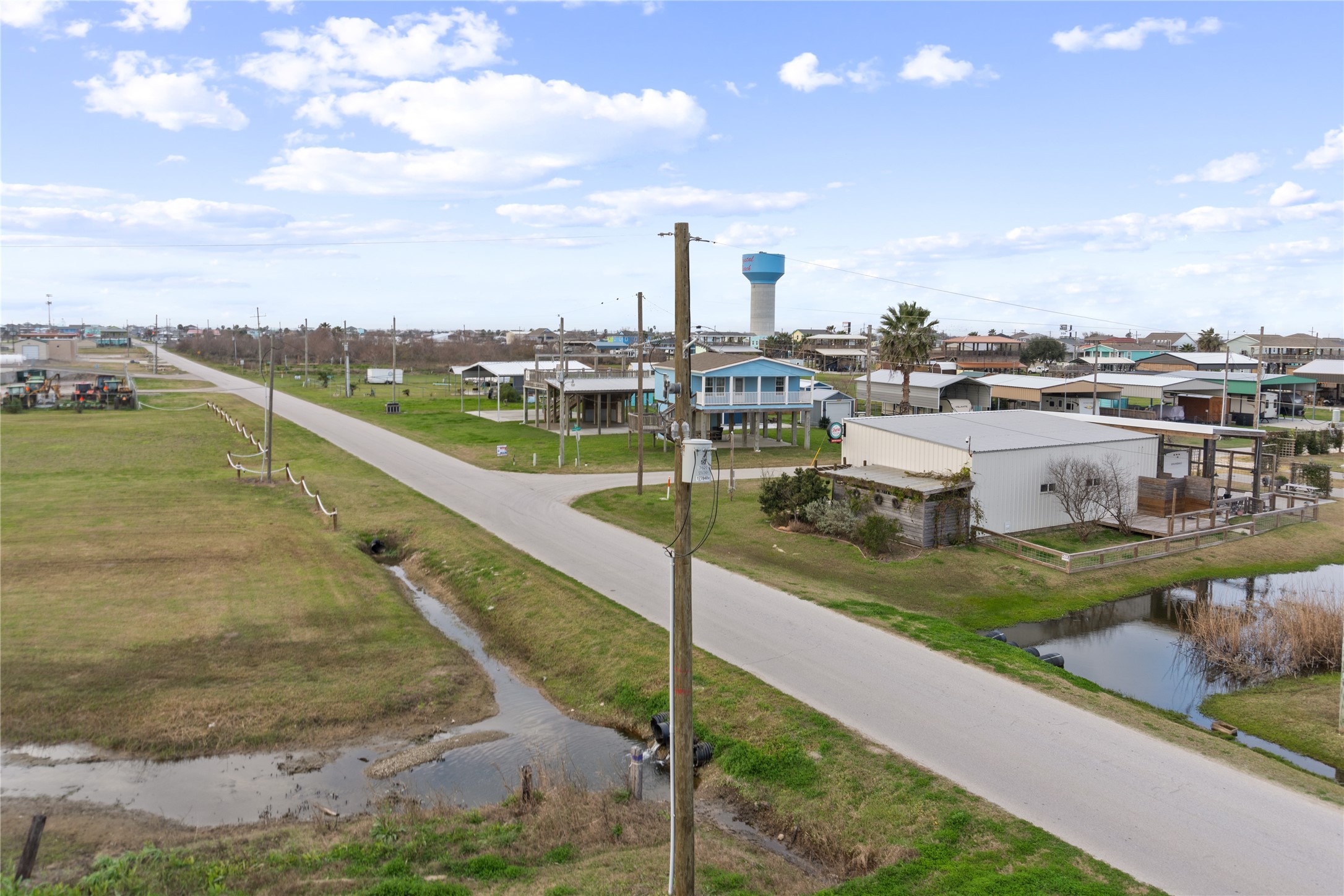 897 S Crystal Beach Road Property Photo 44