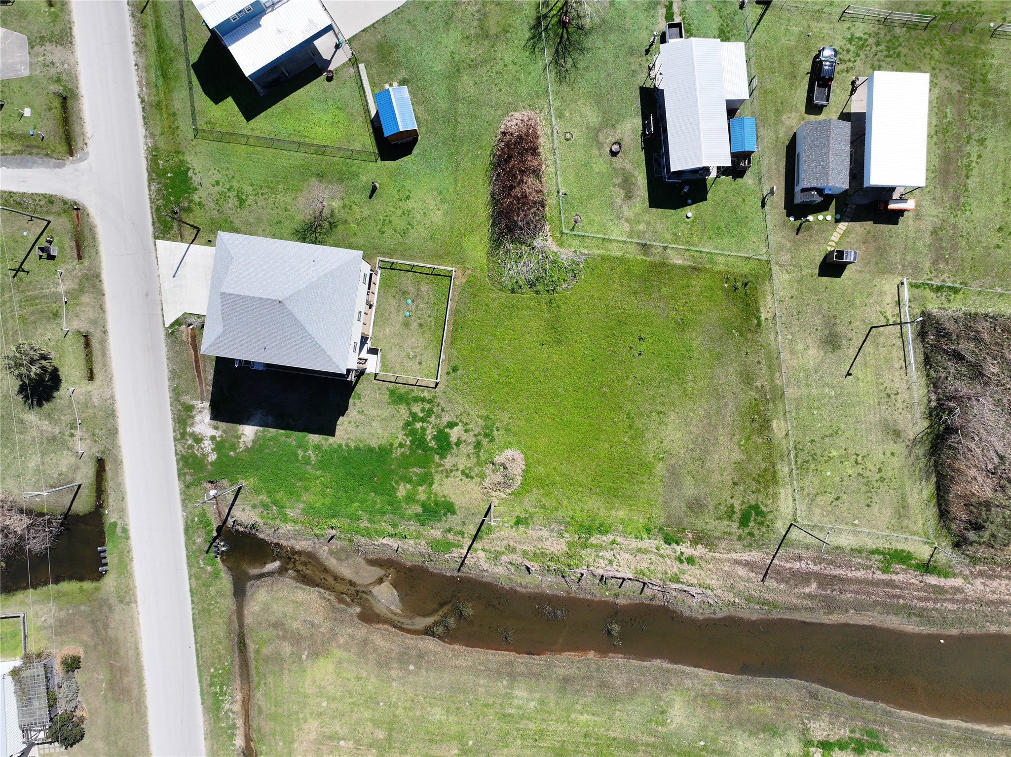 897 S Crystal Beach Road Property Photo 45