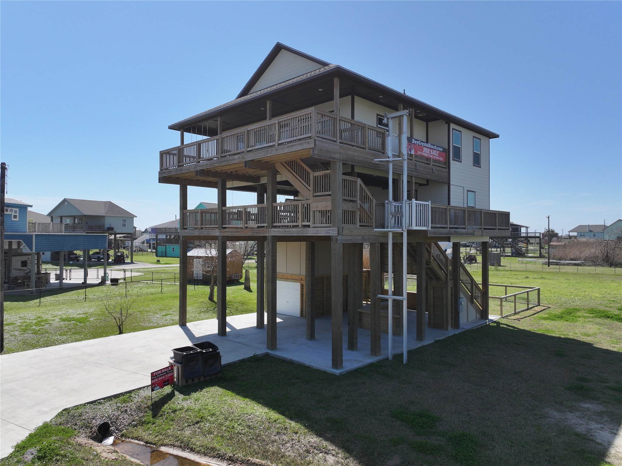 897 S Crystal Beach Road Property Photo 47