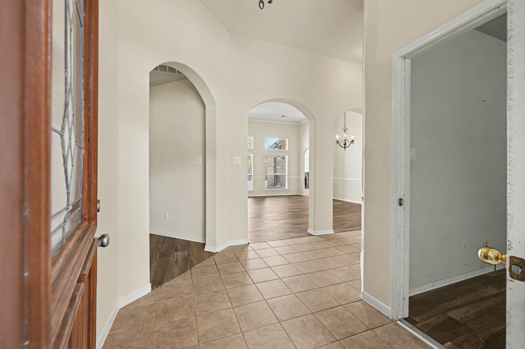 21106 Granite Trail Lane Property Photo 4
