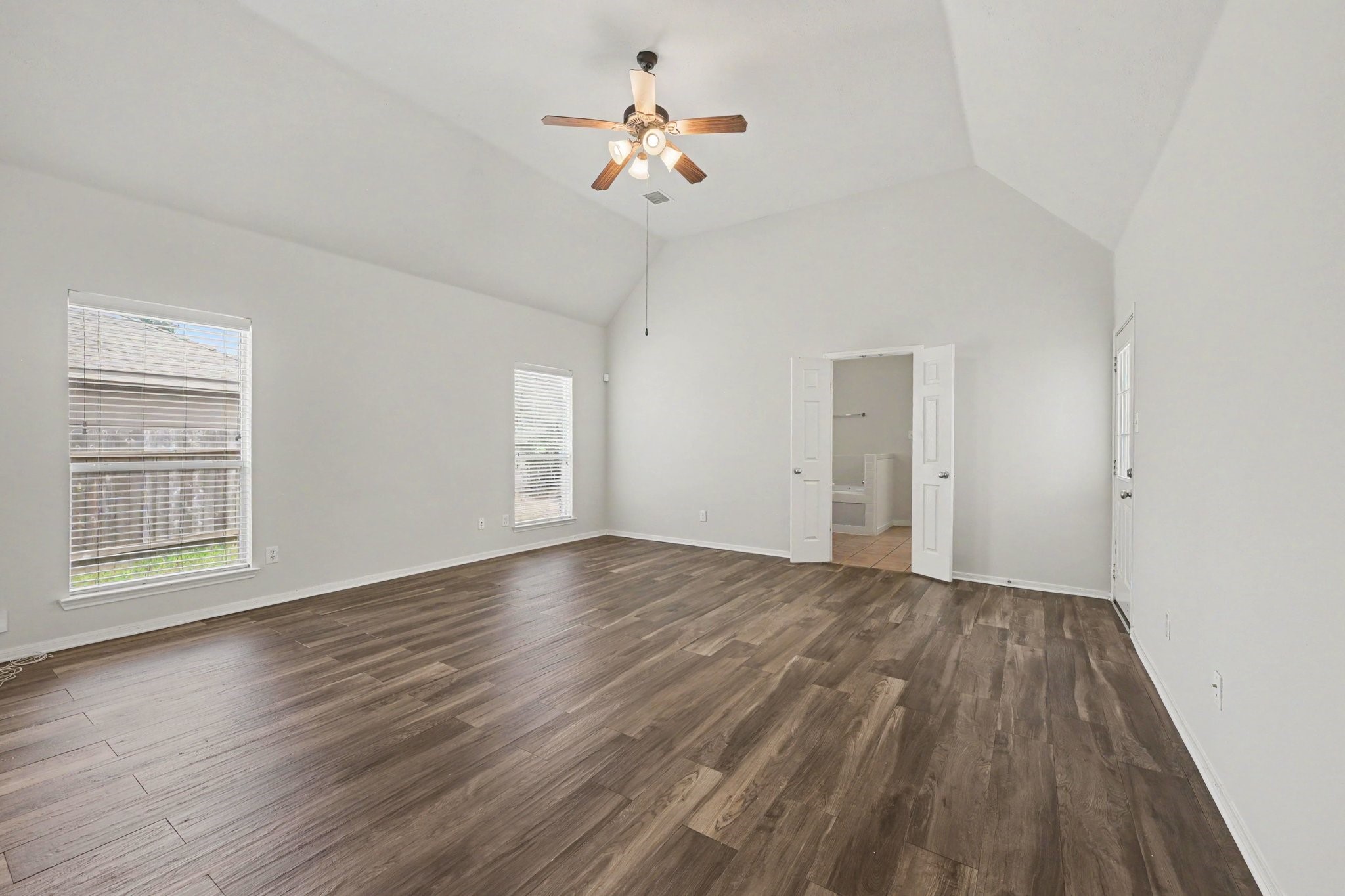 21106 Granite Trail Lane Property Photo 14