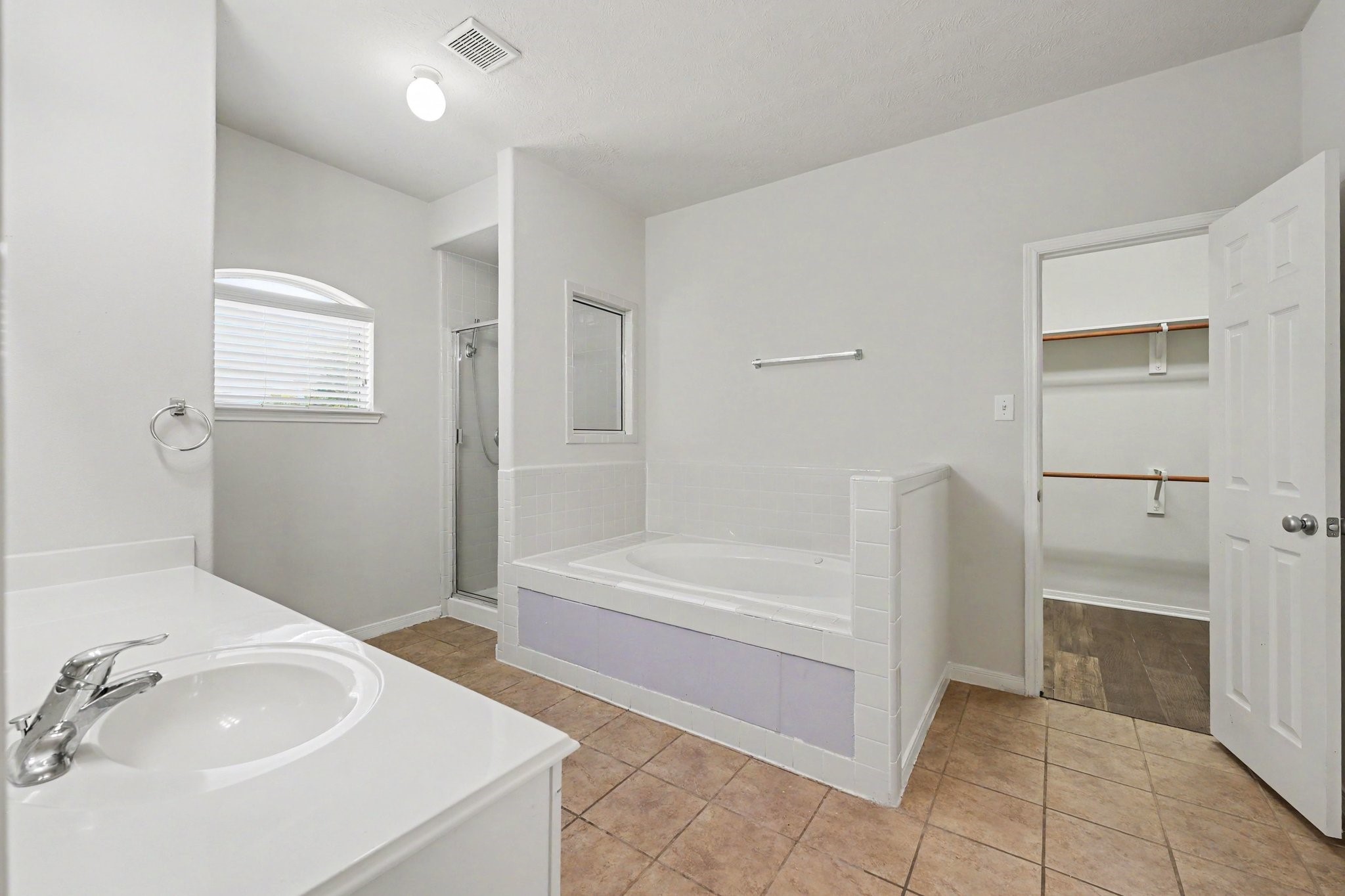 21106 Granite Trail Lane Property Photo 16