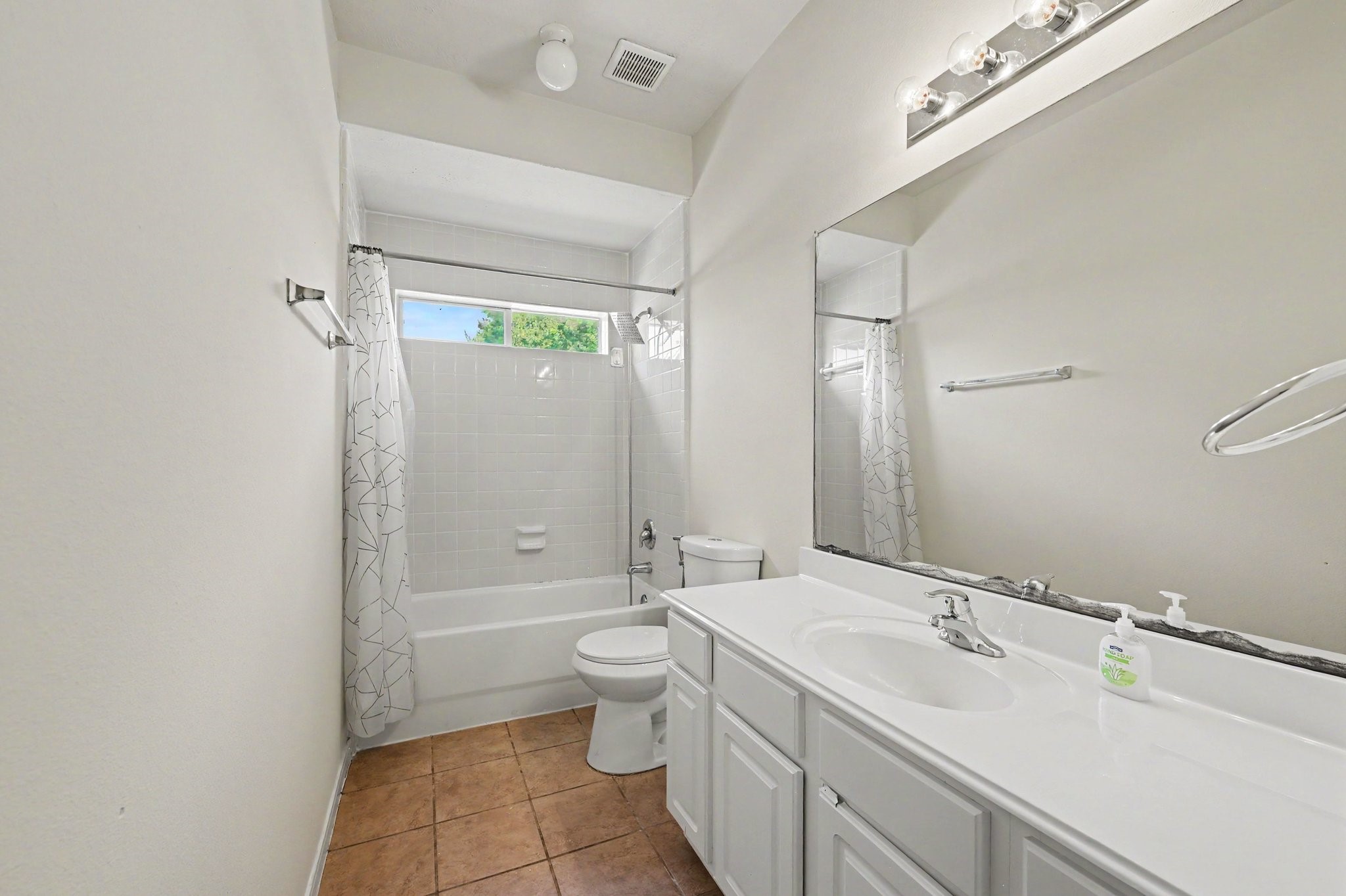21106 Granite Trail Lane Property Photo 21